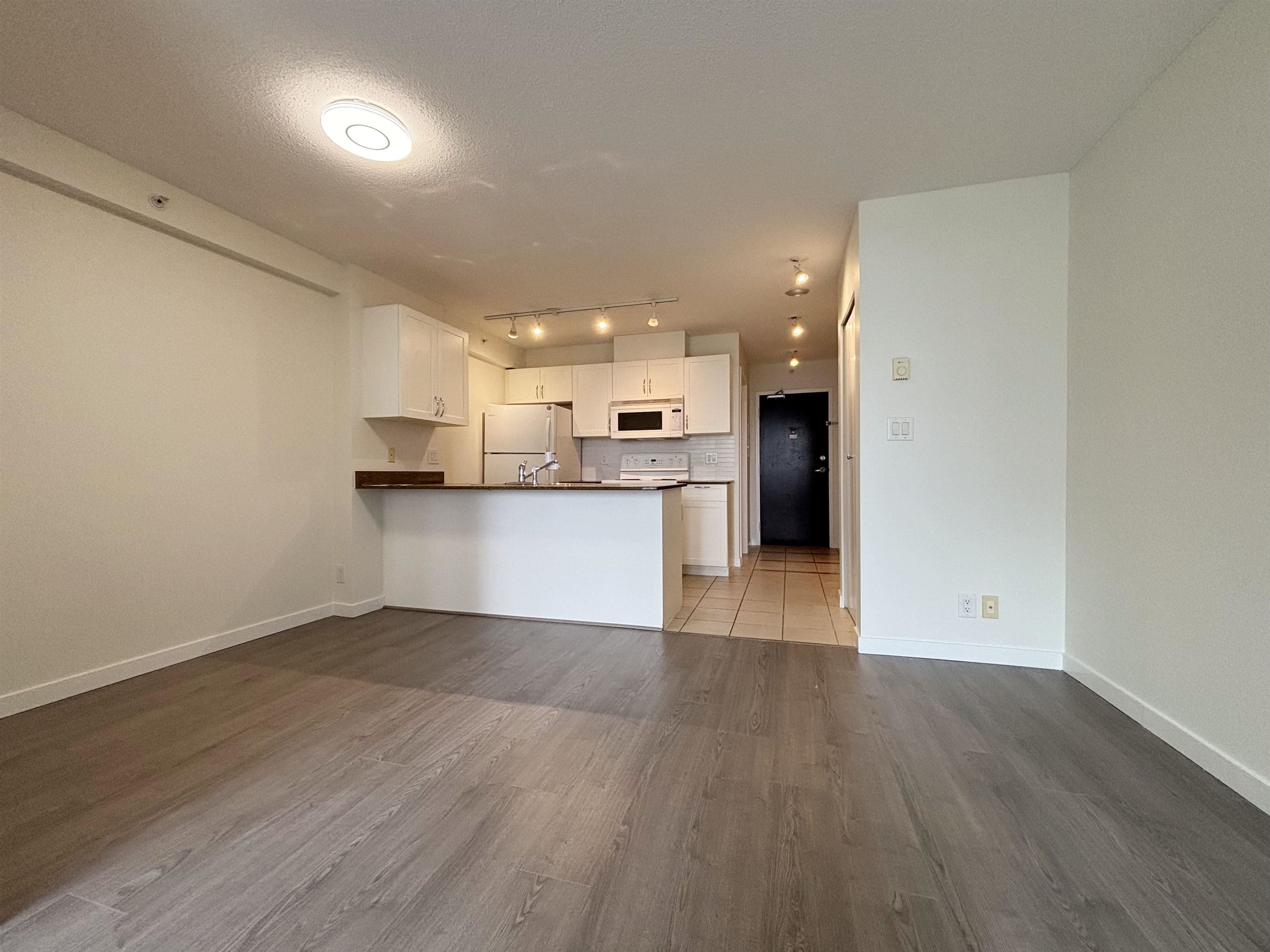 1712 - 938 Smithe Street, Vancouver, V6Z 3H8 — photo 4