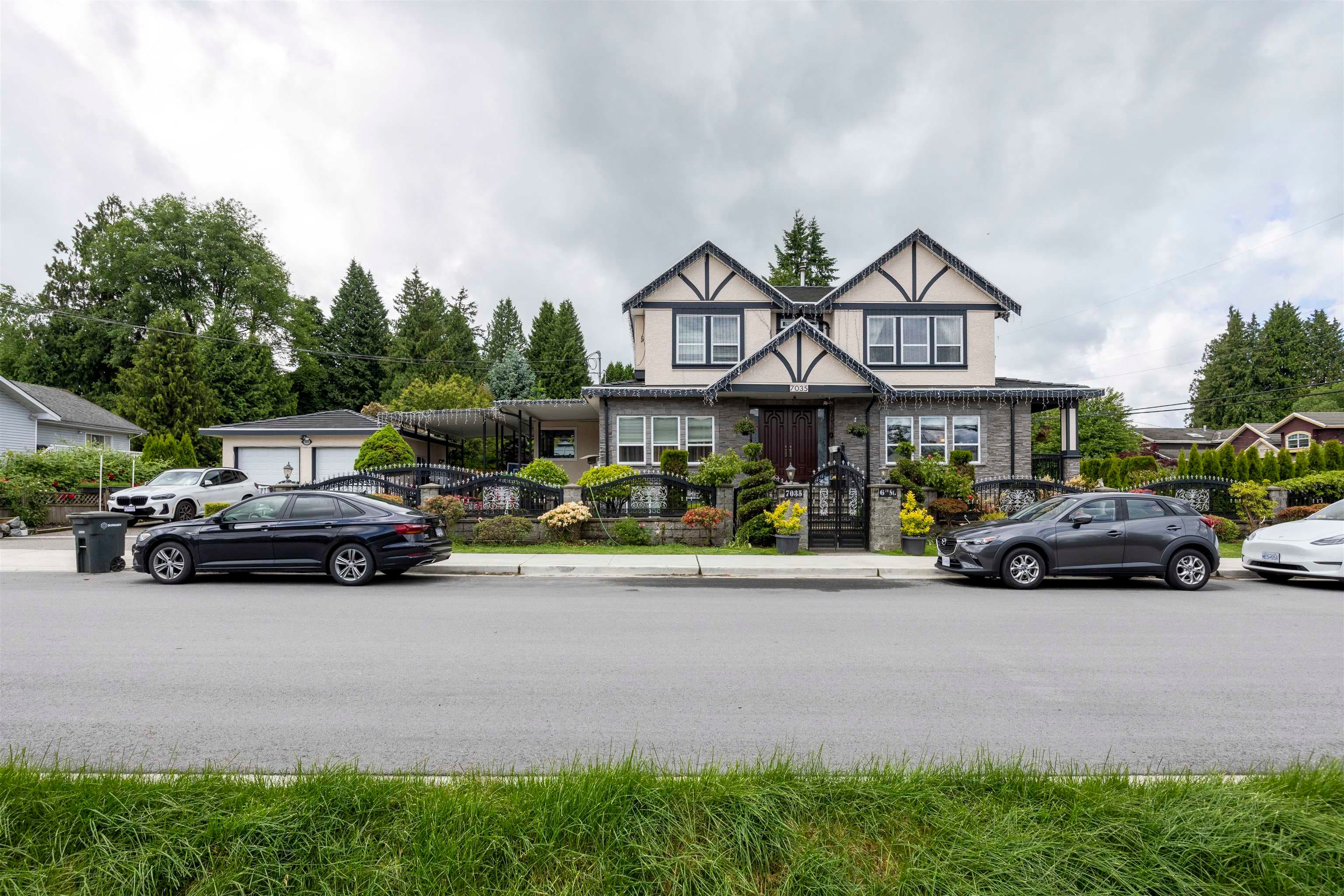 7035 6th Street, Burnaby, V5E 3T4 — photo 2