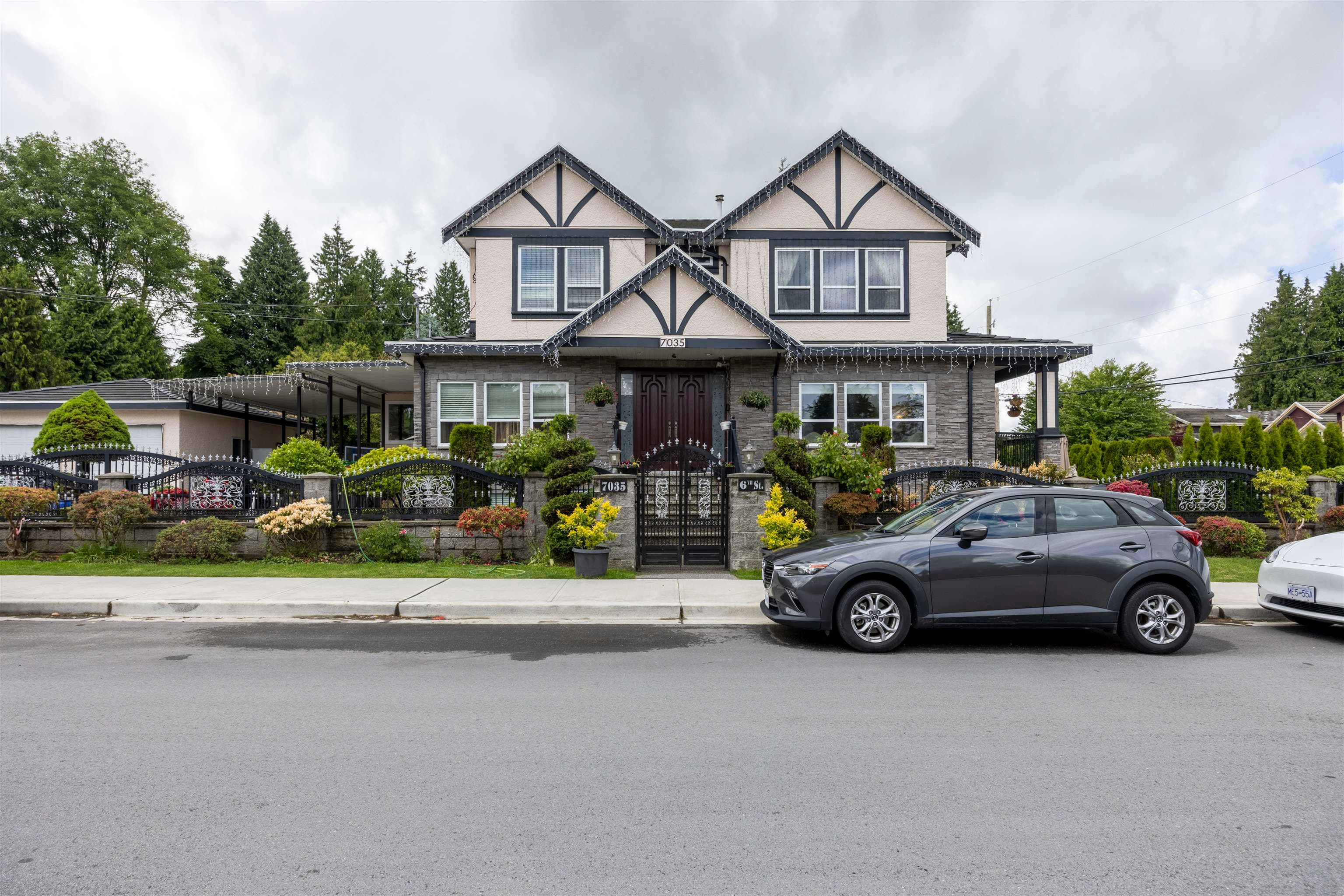 7035 6th Street, Burnaby
