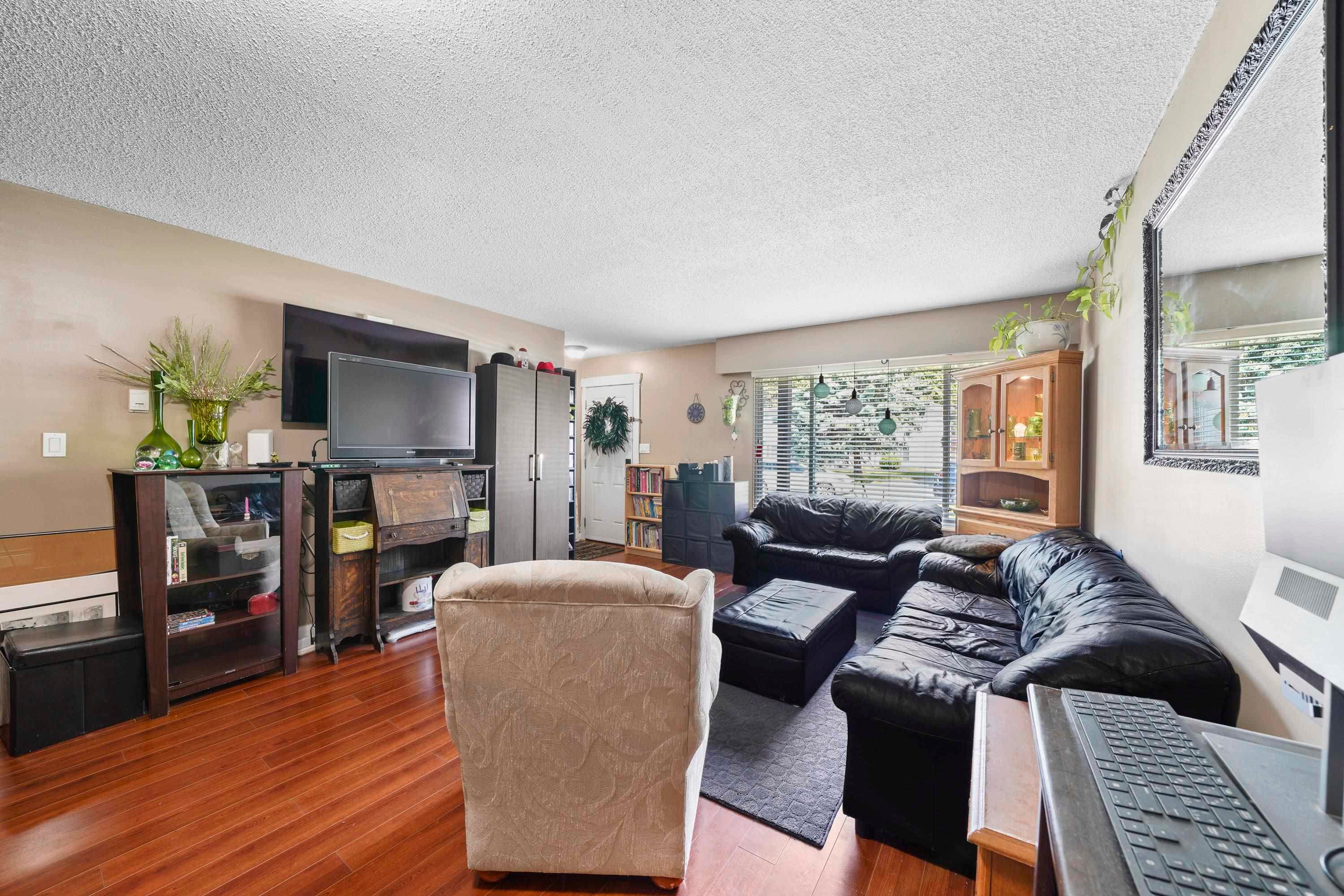 21532 Mayo Place, Maple Ridge, V2X 2K9 — photo 5