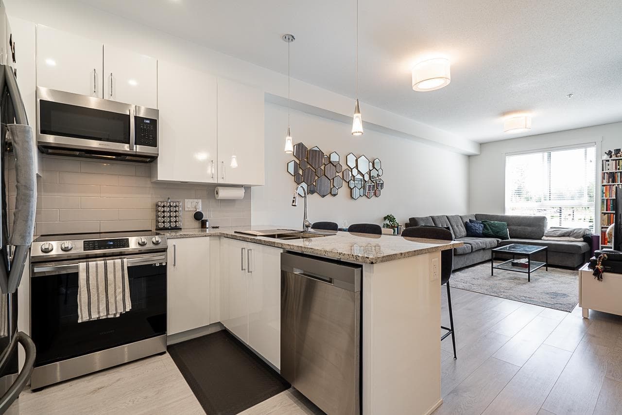 215 - 20362 72b Avenue, Langley, V2Y 5K4 — photo 4