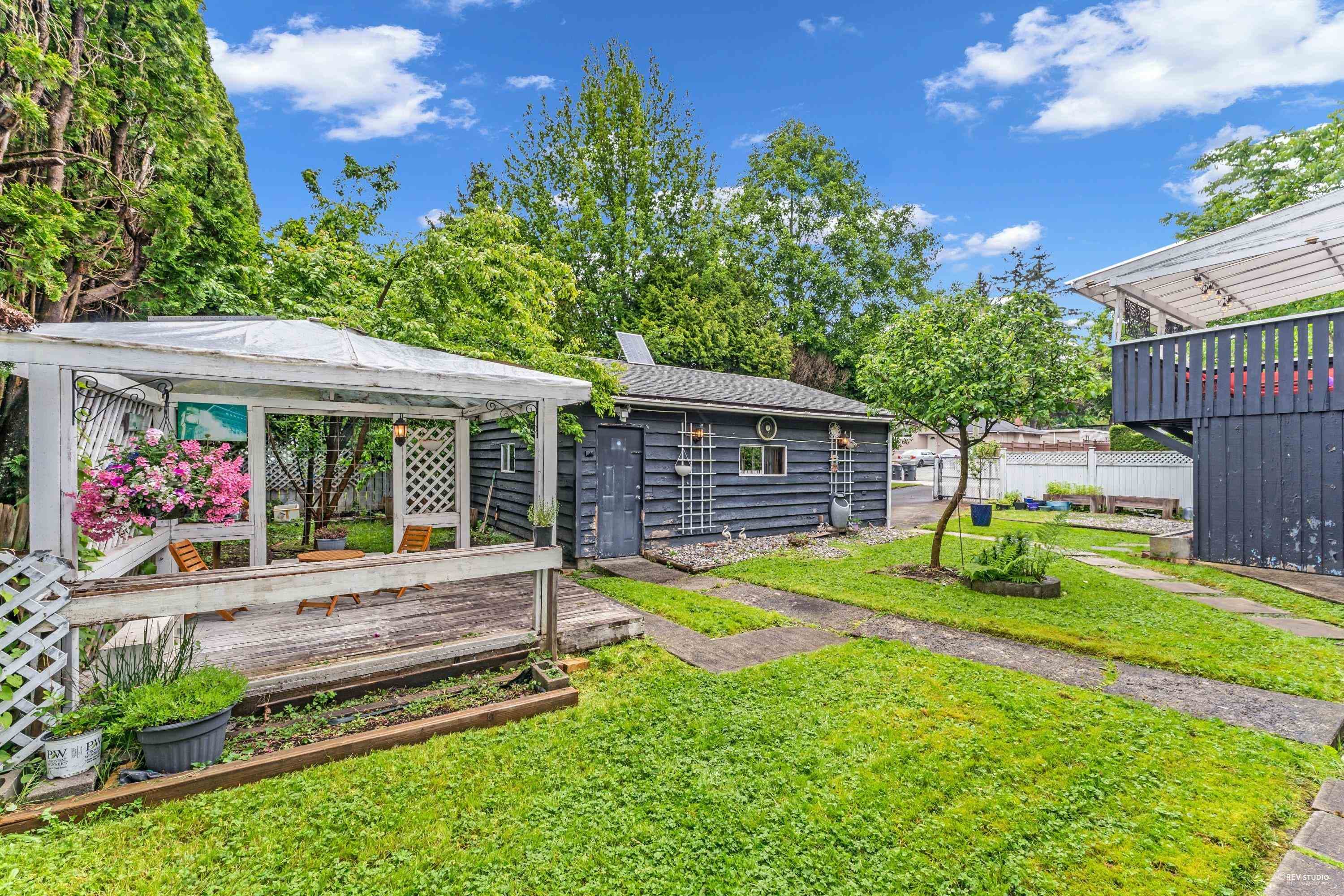 12955 102 Avenue, Surrey, V3T 1N1 — photo 5