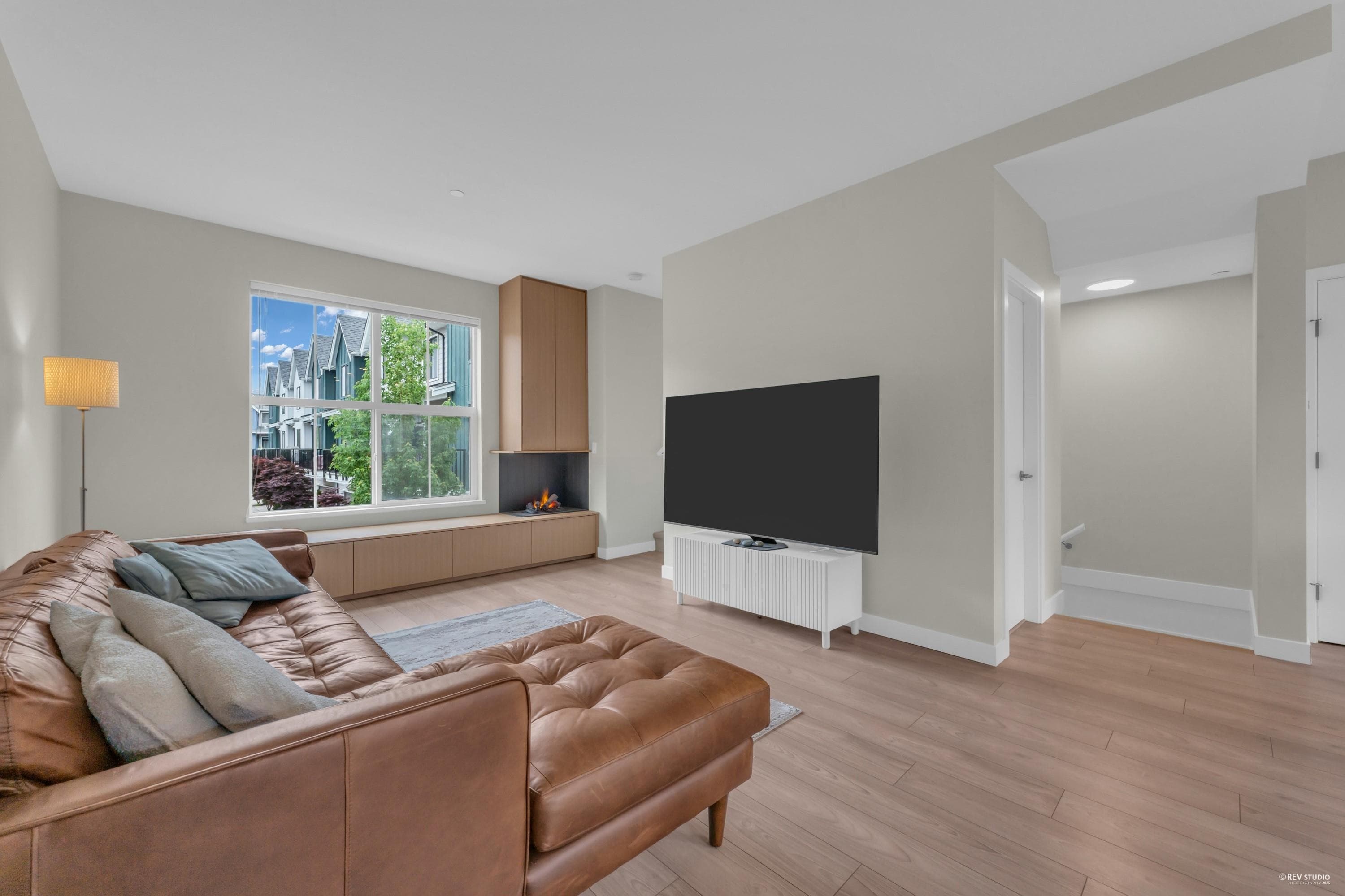 83 - 488 Furness Street, New Westminster, V3M 0M1 — photo 2
