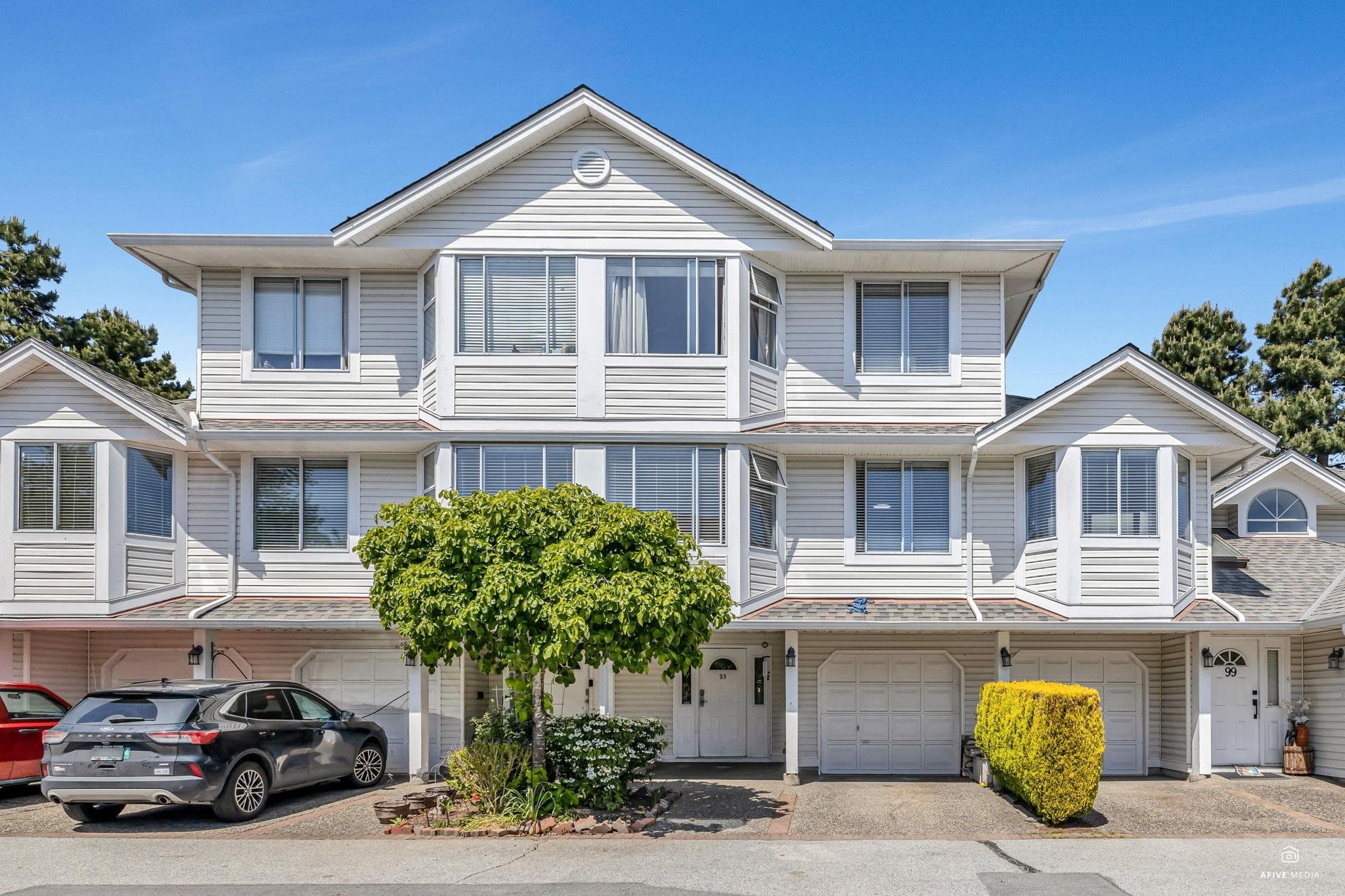 98 - 7955 122 Street, Surrey, V3W 4T4 — photo 2