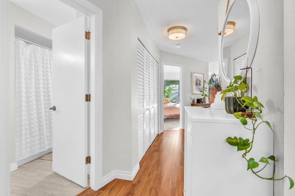 307 - 2222 Prince Edward Street, Vancouver, V5T 4M6 — photo 2
