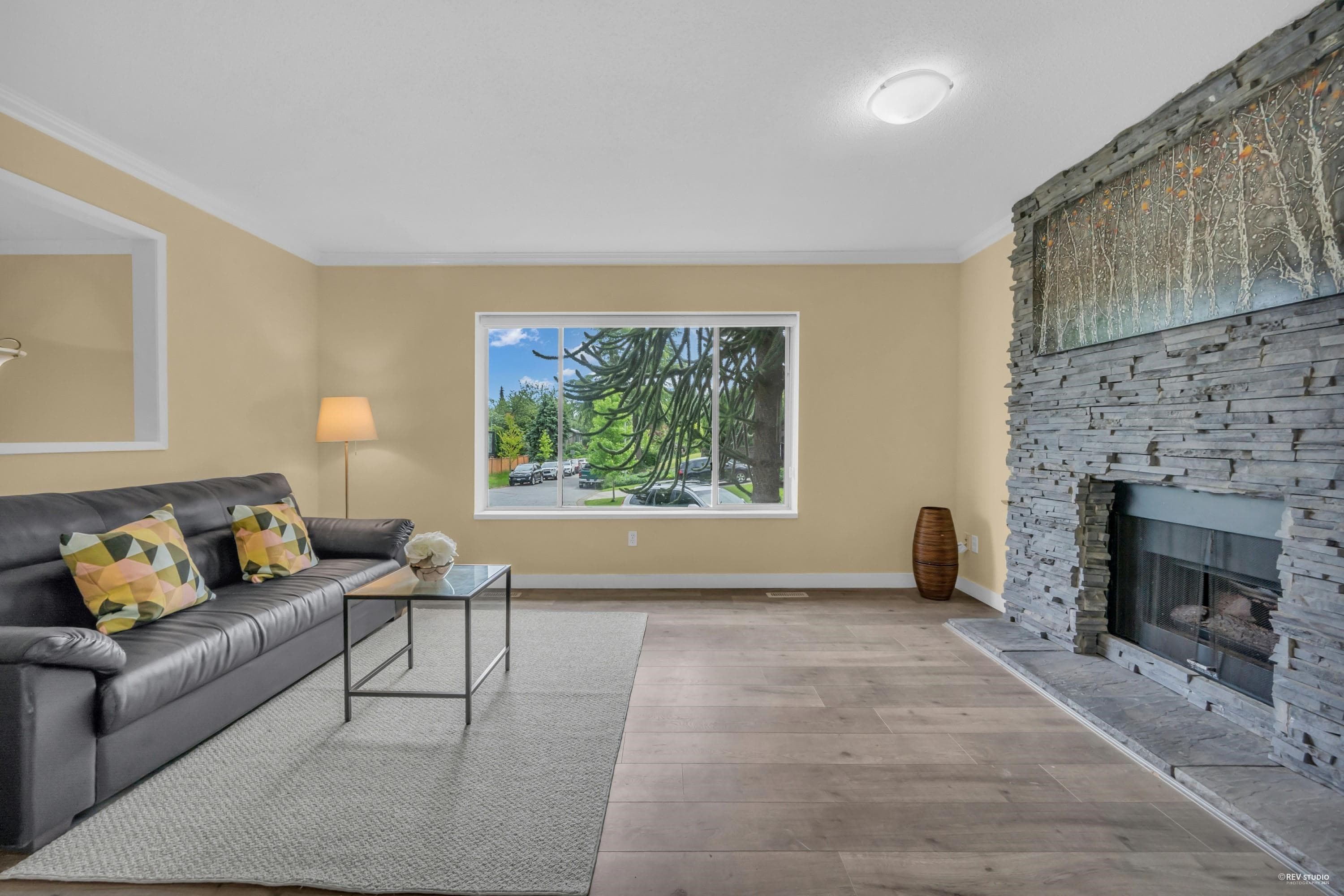 10123 158a Street, Surrey, V4N 2P8 — photo 3