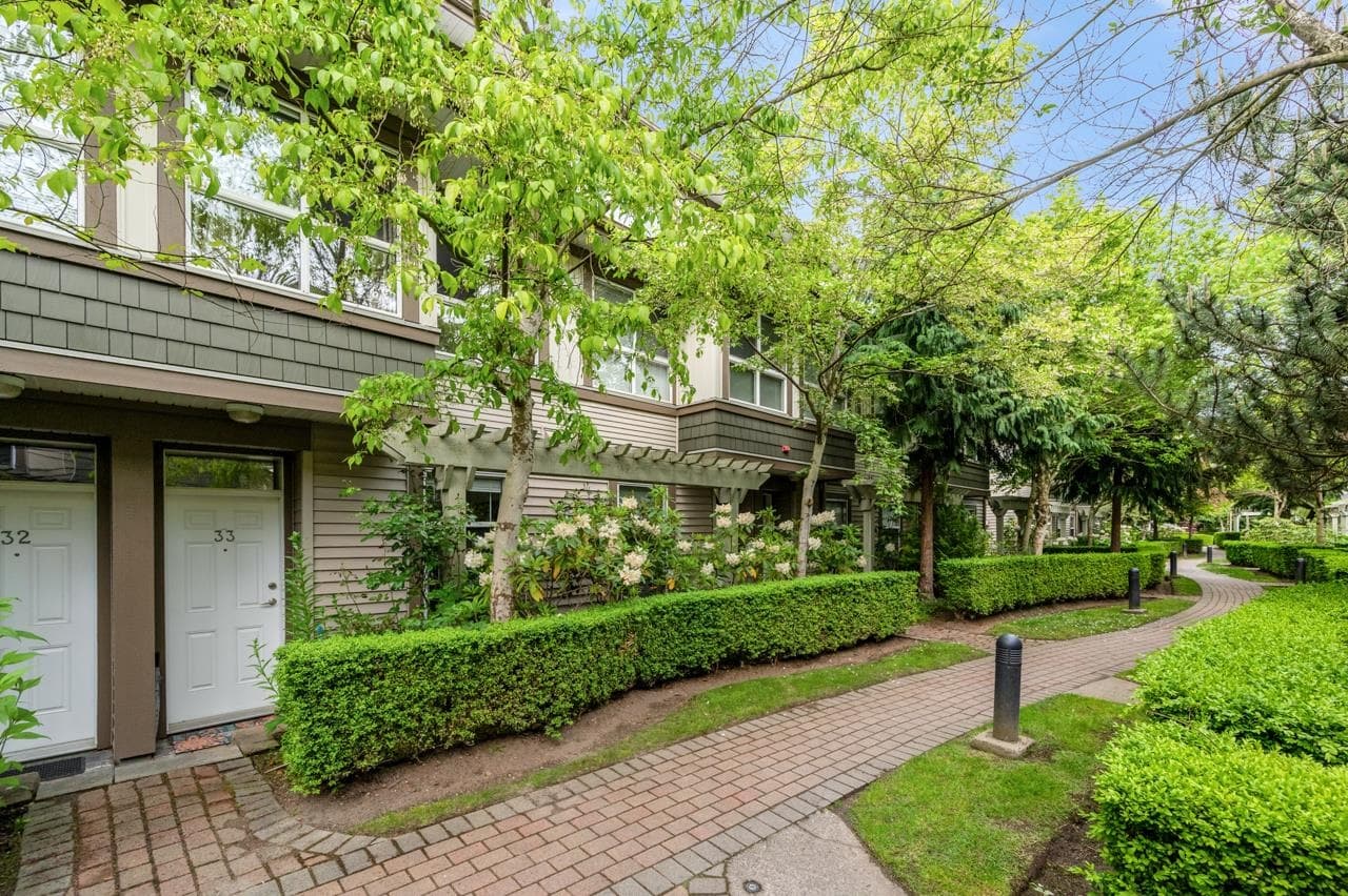 33 - 15353 100 Avenue, Surrey
