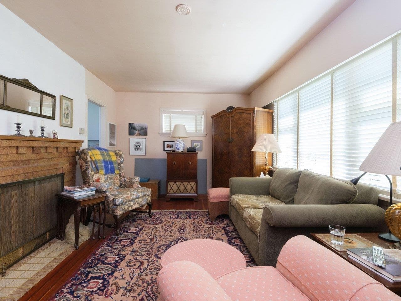8510 Montcalm Street, Vancouver, V6P 4P7 — photo 3