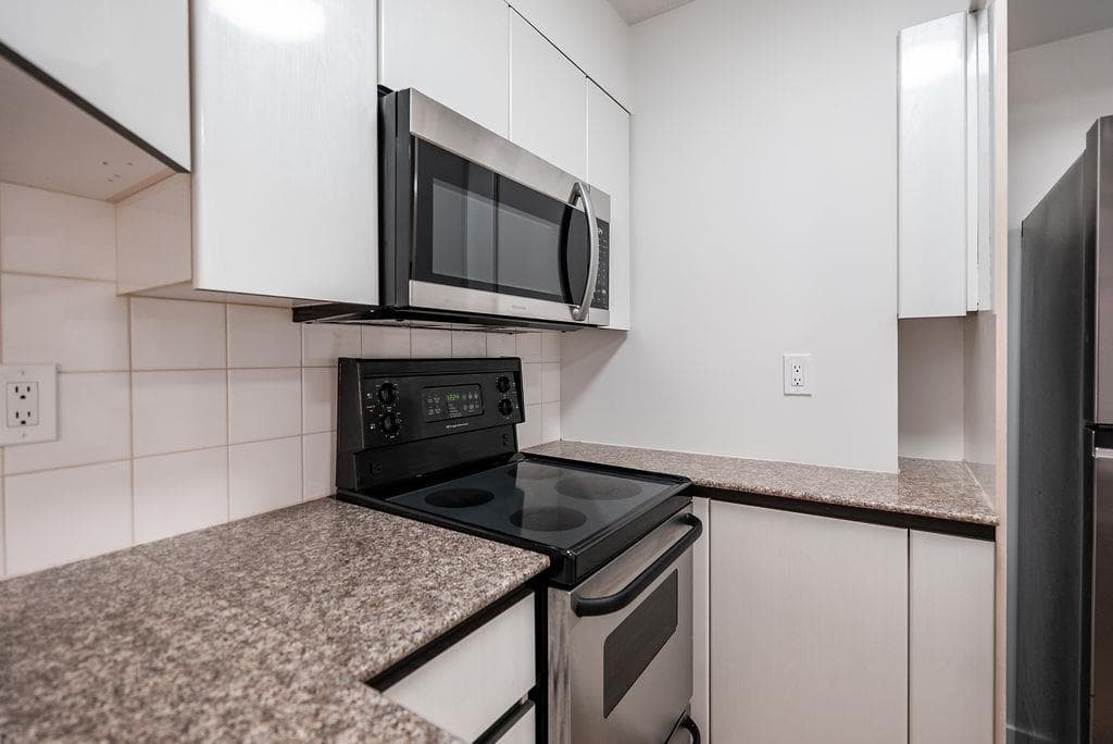 701 - 1189 Howe Street, Vancouver, V6Z 2X4 — photo 5