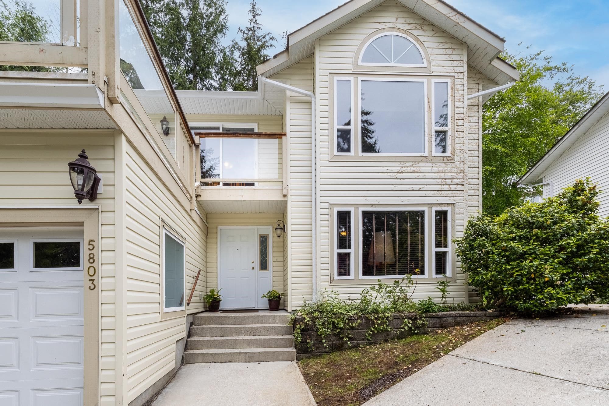 5803 Marine Way, Sechelt, V7Z 0L8 — photo 2