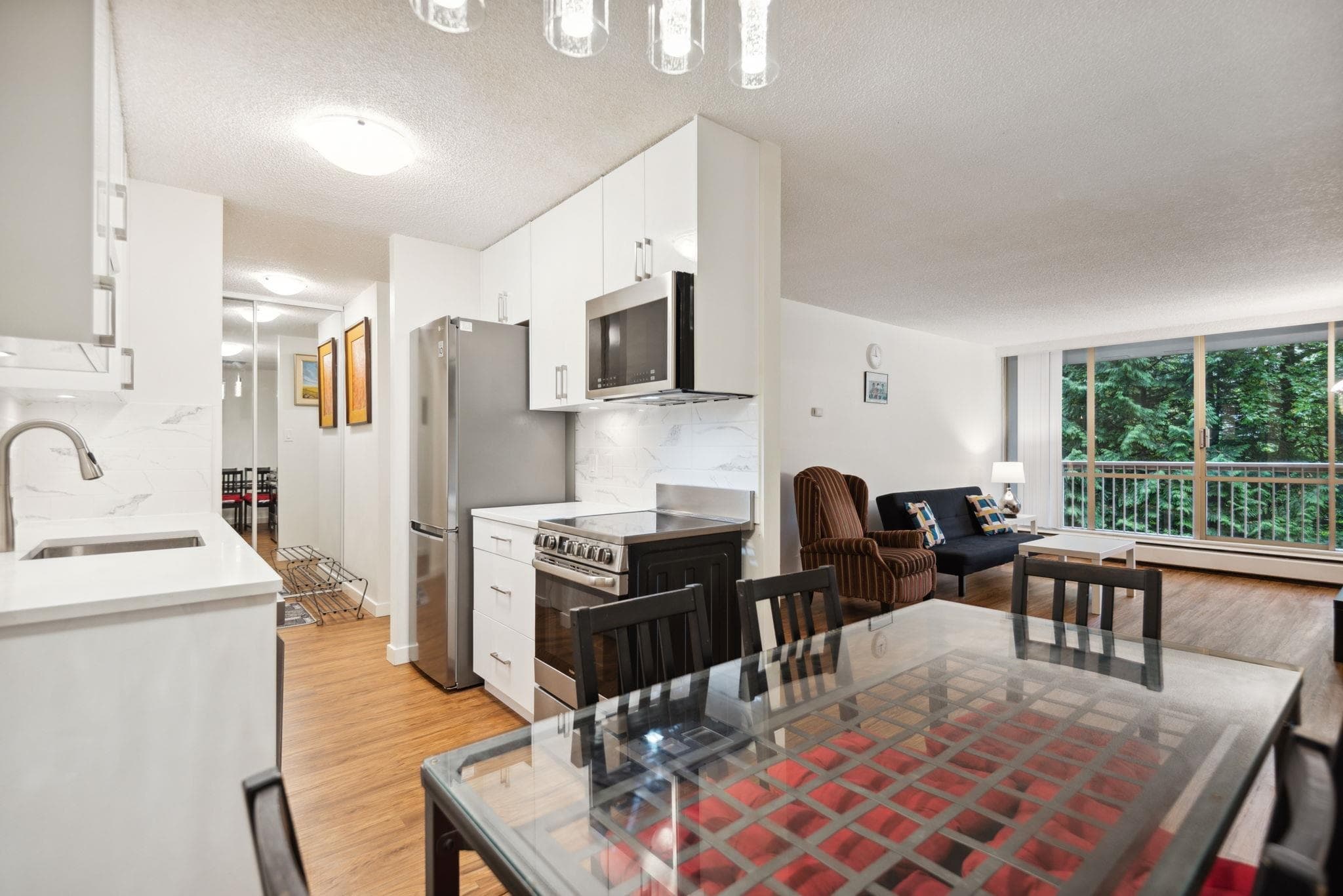 519 - 2012 Fullerton Avenue, North Vancouver, V7P 3E3 — photo 3