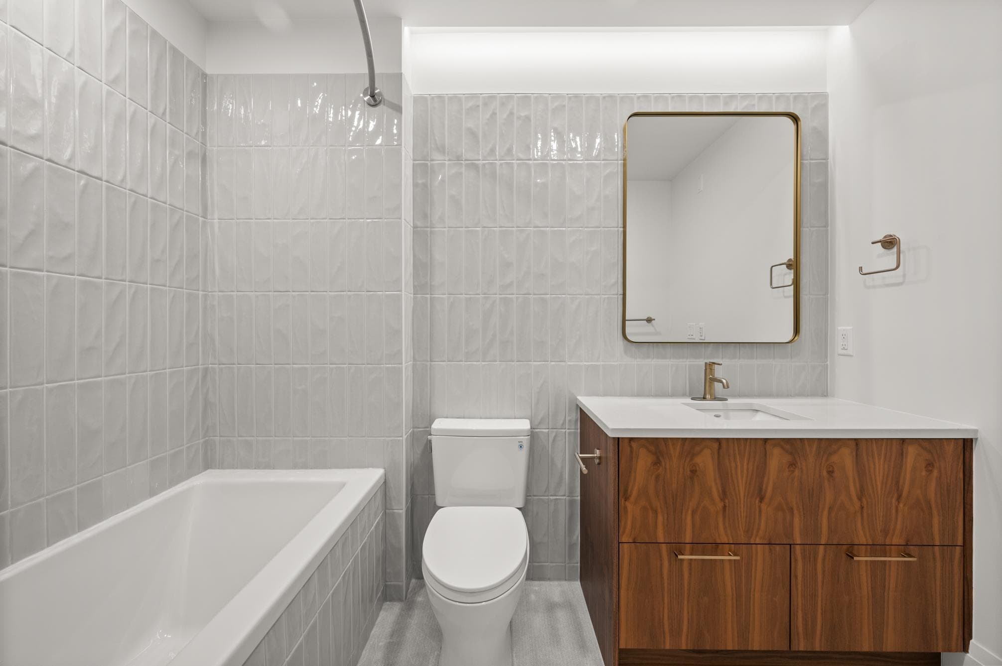 202 - 2550 Garden Drive, Vancouver, V5N 4X6 — photo 5