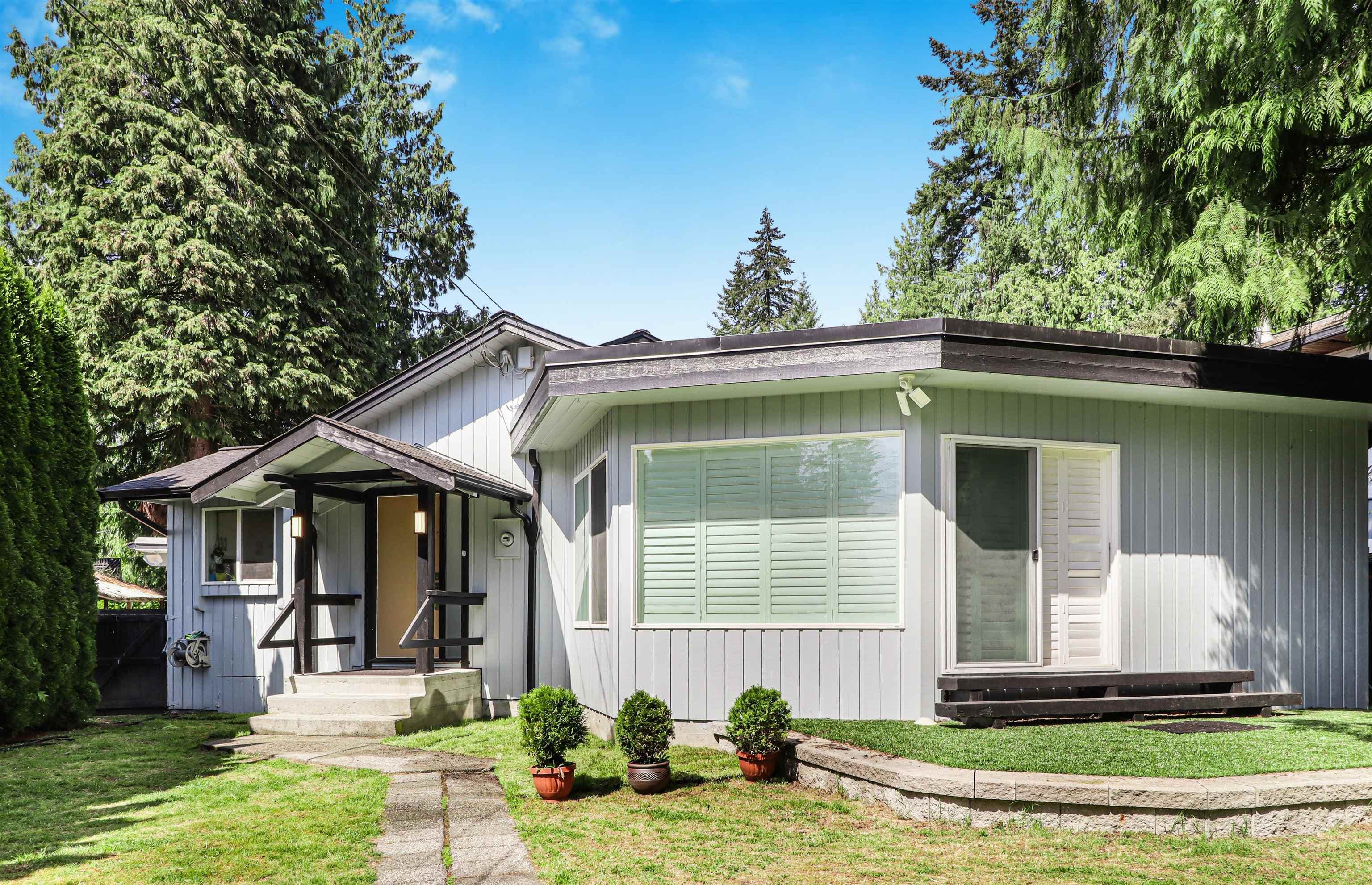 1225 Foster Avenue, Coquitlam, V3J 2M8 — photo 2