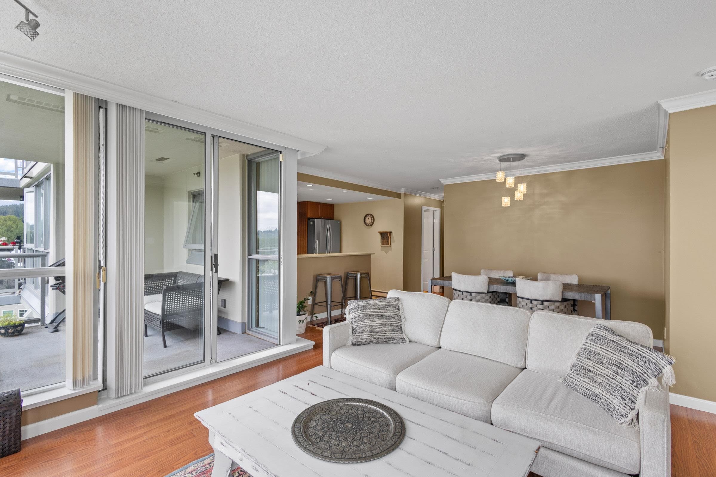 903 - 235 Guildford Way, Port Moody, V3H 5L8 — photo 3