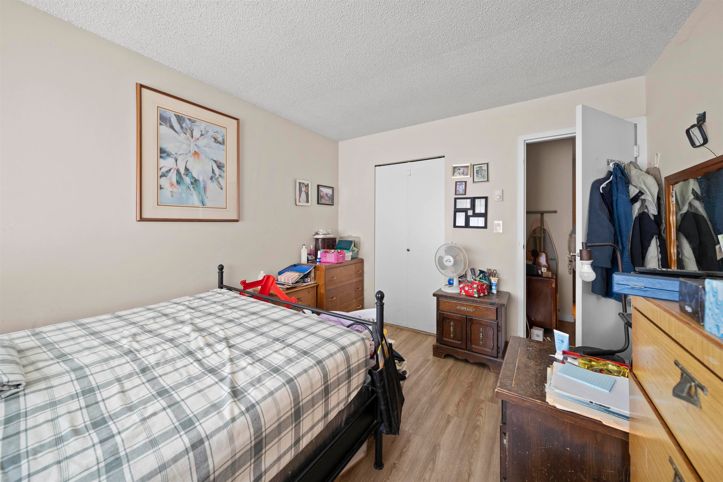 2011 - 10620 150 Street, Surrey, V3R 7K3 — photo 4