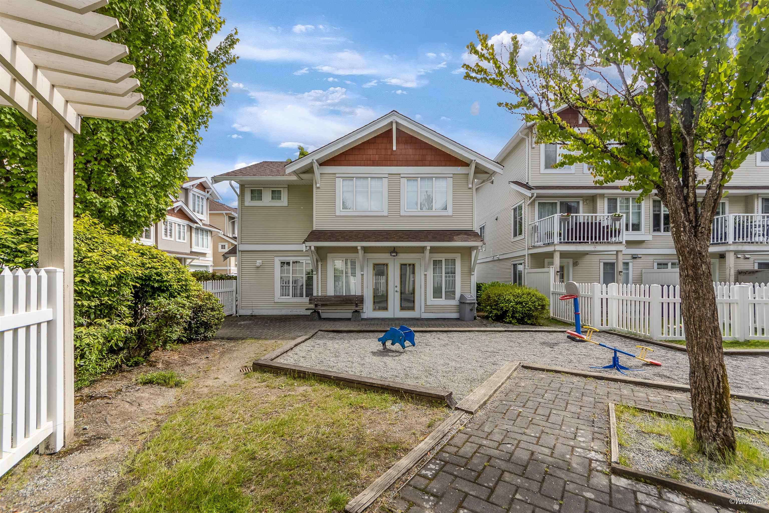 36 - 12110 75a Avenue, Surrey, V3W 1M1 — photo 5
