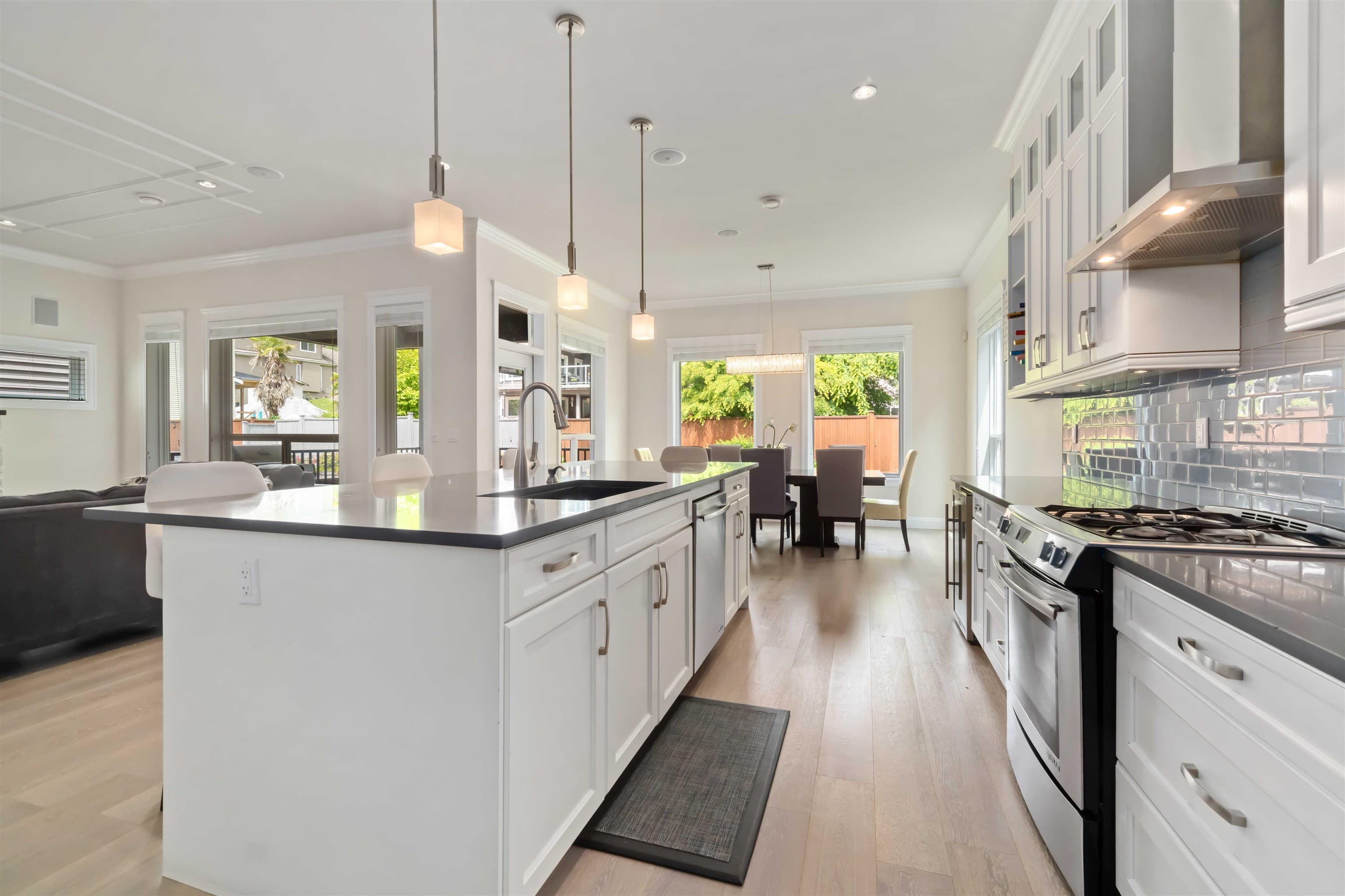 3461 Darwin Avenue, Coquitlam, V3B 3H6 — photo 5
