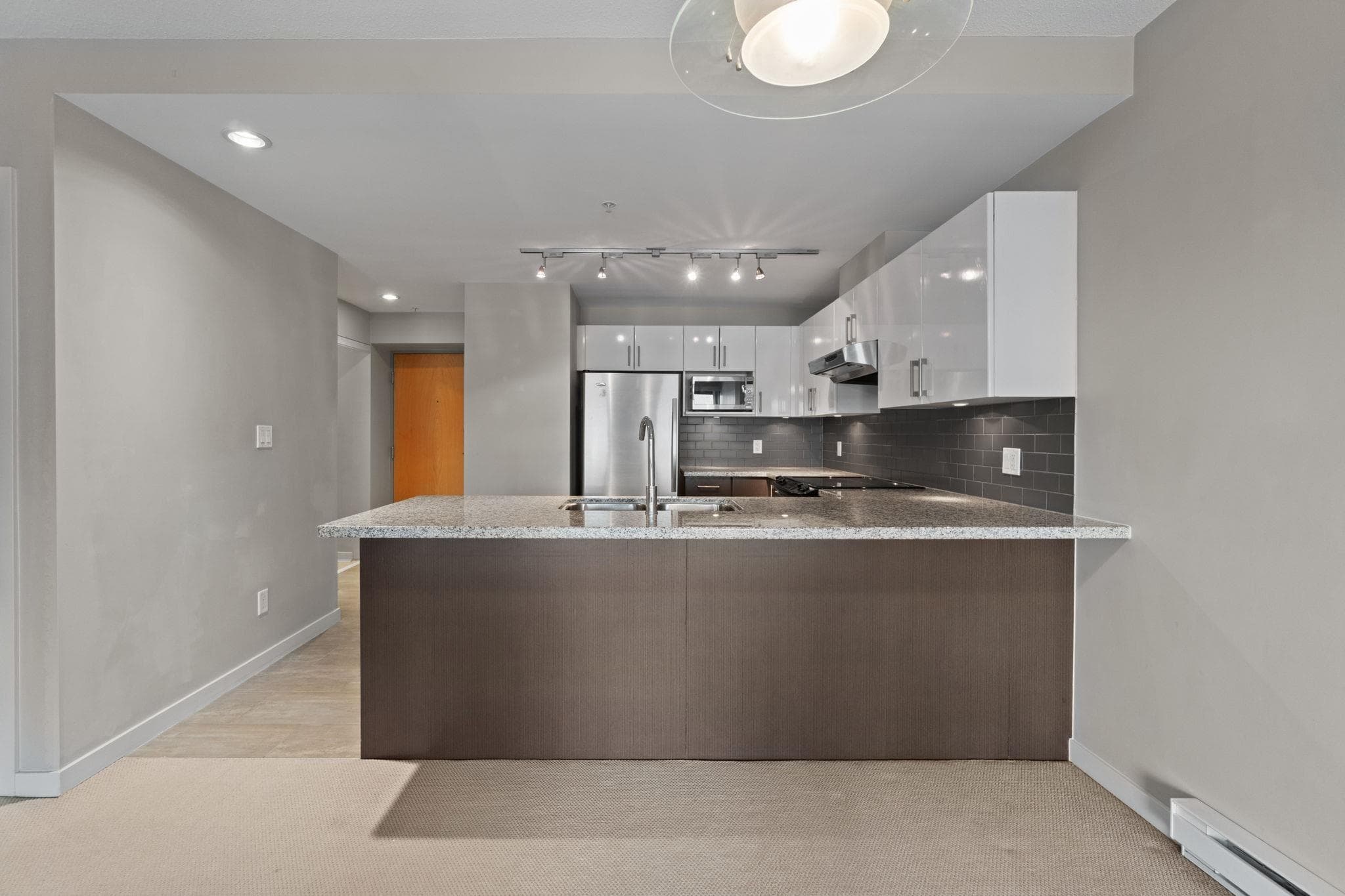 606 - 14 Begbie Street, New Westminster, V3M 0C4 — photo 5