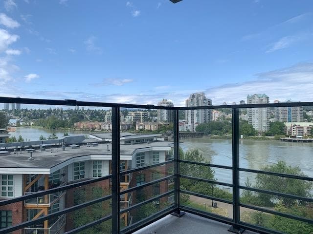 #703 - 210 Salter Street, New Westminster, V3M 0J9 — photo 3