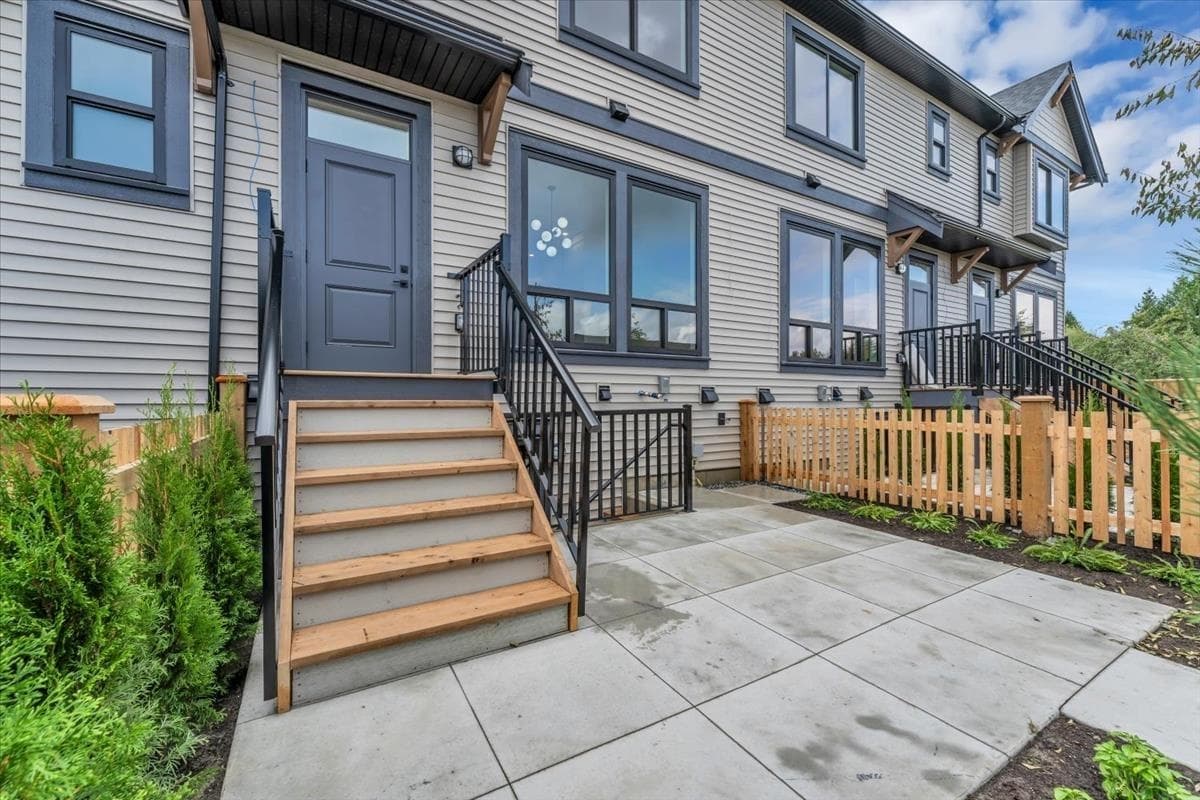 20487 74b Avenue, Langley, V2Y 1V5 — photo 2