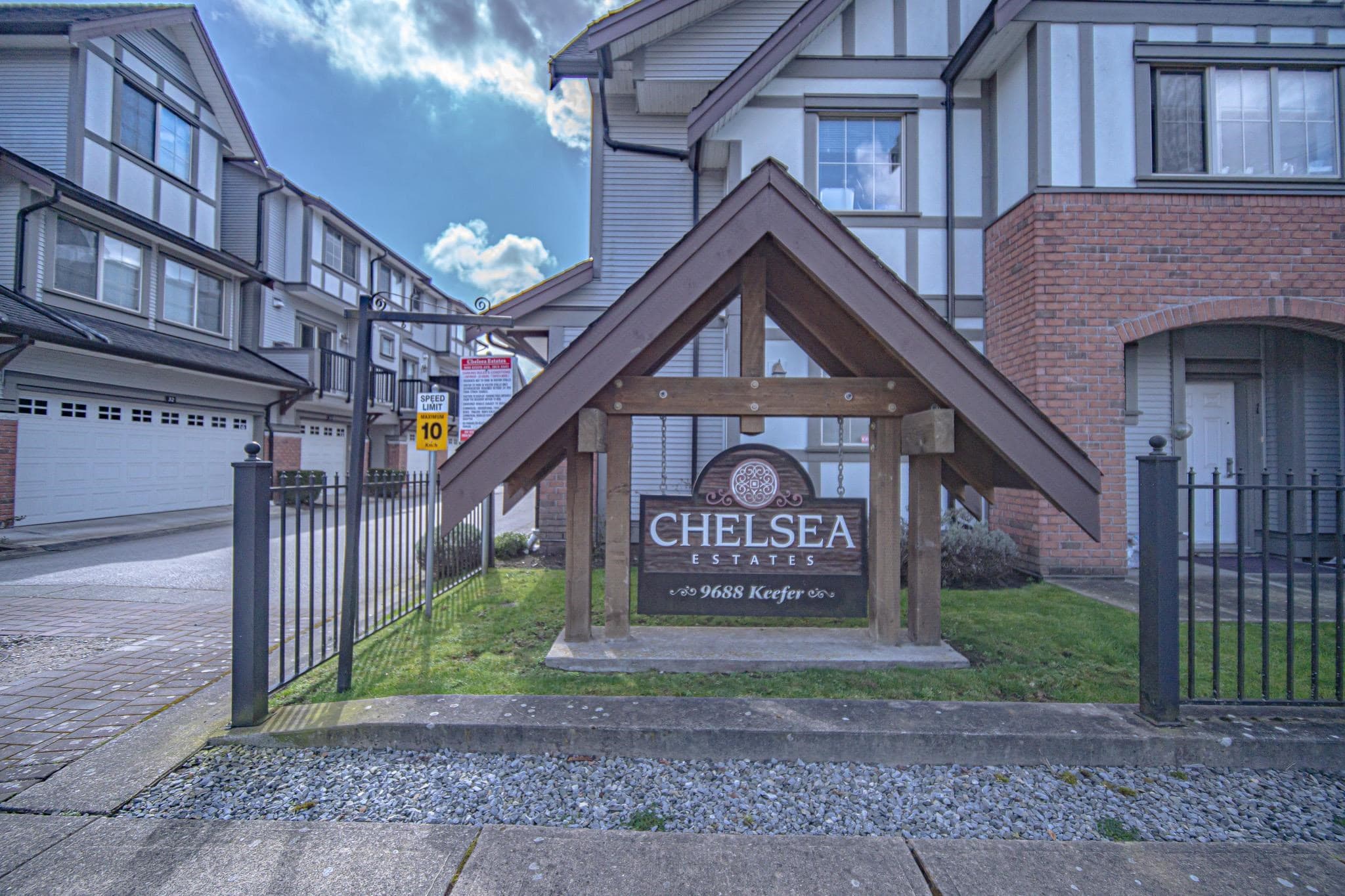27 - 9688 Keefer Avenue, Richmond