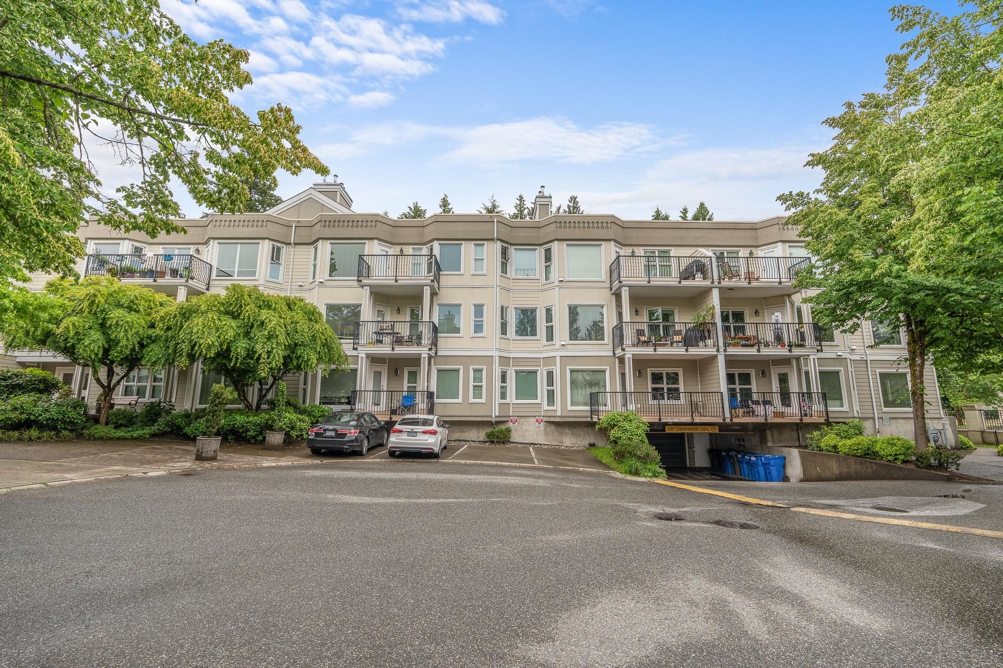 205 - 10320 156 Street, Surrey, V3R 4L8 — photo 2