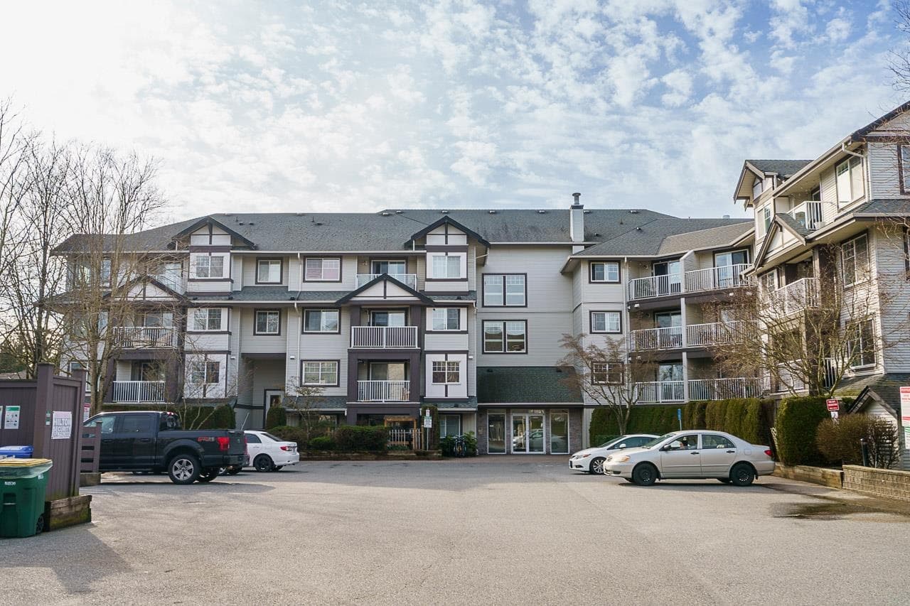 309 - 19320 65 Avenue, Surrey, V4N 0A3 — photo 1