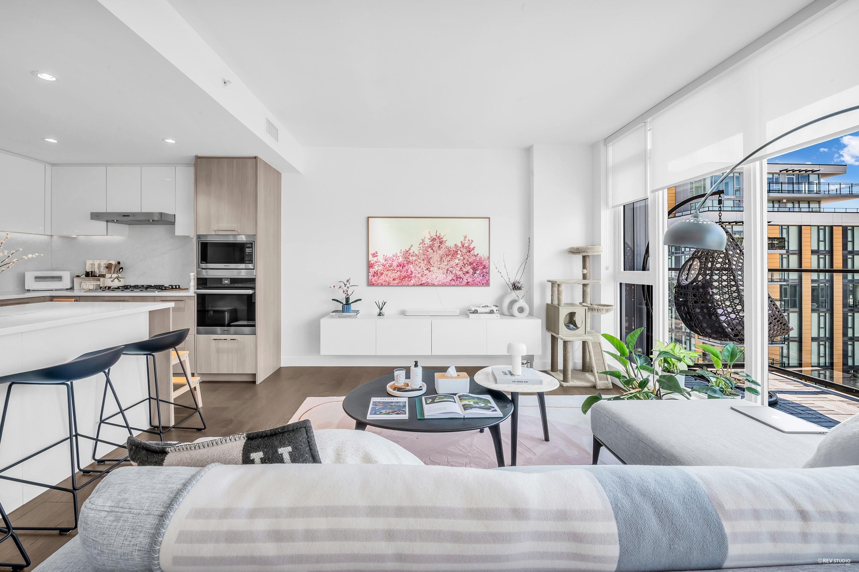 1301 - 8160 Mcmyn Way, Richmond, V6X 0V2 — photo 3