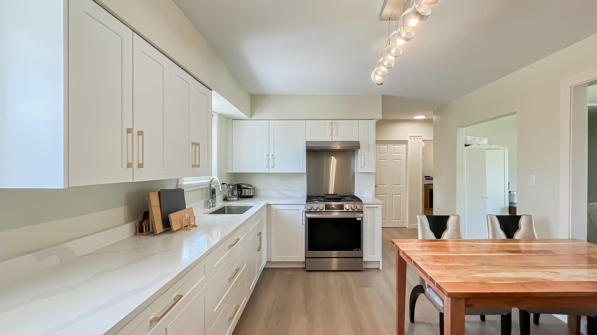 1752 Dorset Avenue, Port Coquitlam, V3B 2A2 — photo 3