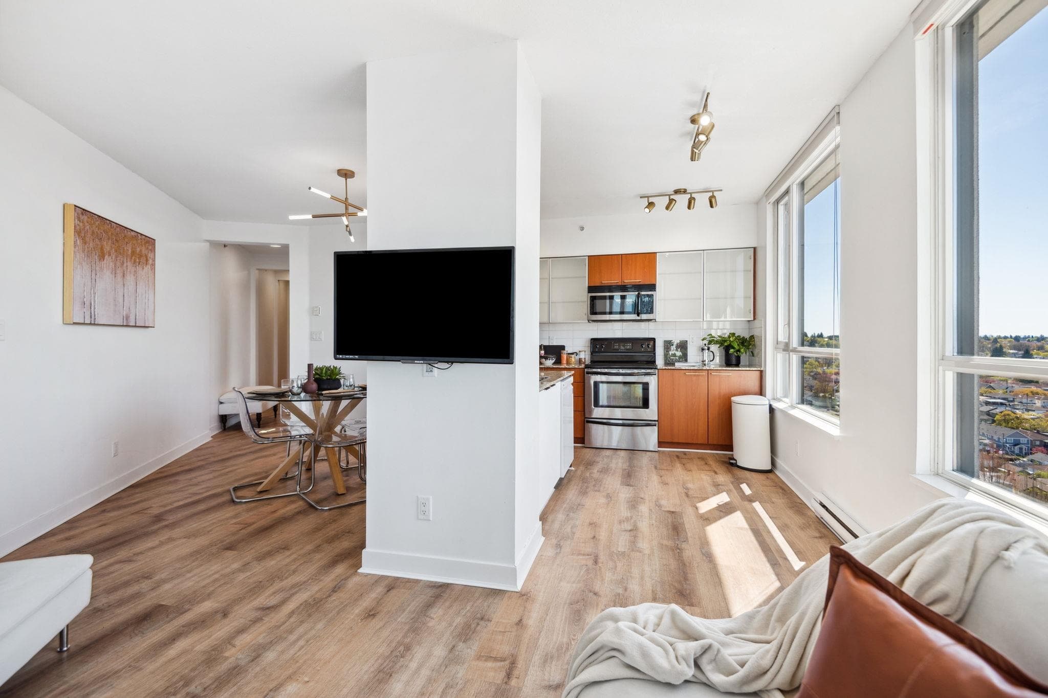 1604 - 4028 Knight Street, Vancouver, V5N 5Y8 — photo 5