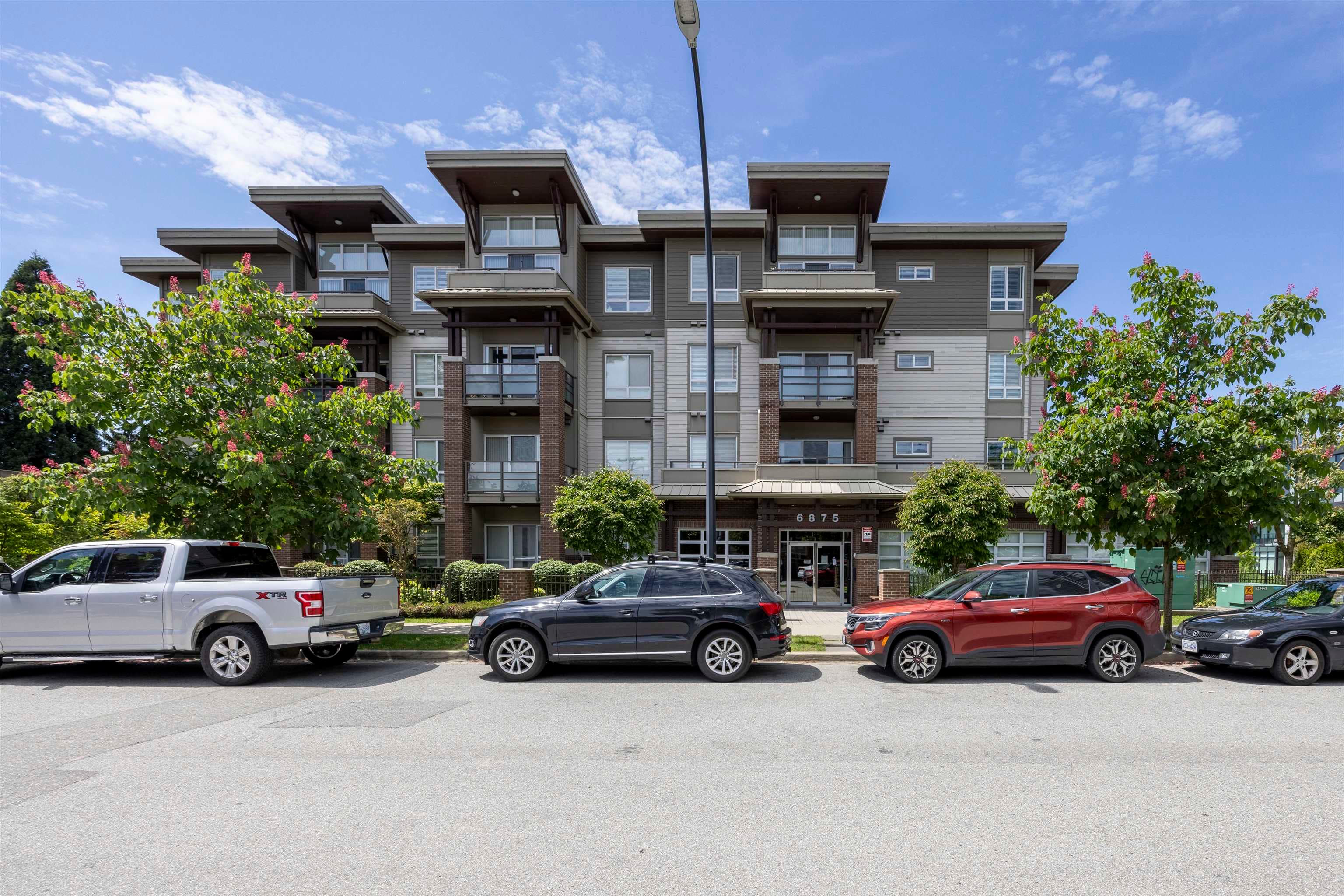 210 - 6875 Dunblane Avenue, Burnaby