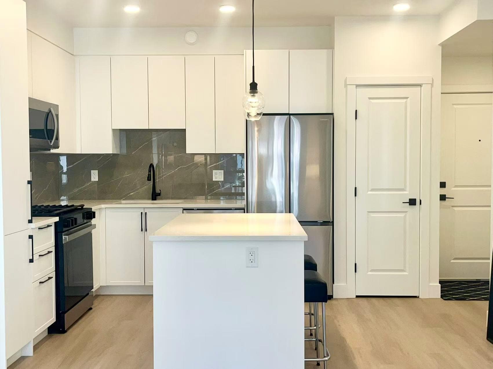 416 - 3528 146a Street, Surrey, V4P 0H4 — photo 4