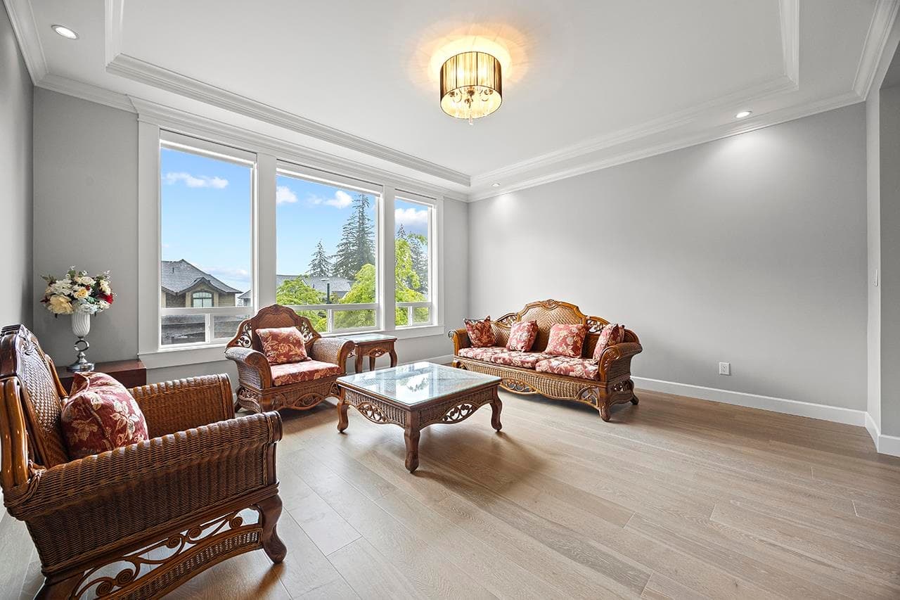 3483 Wales Avenue, Coquitlam, V3E 0K5 — photo 3