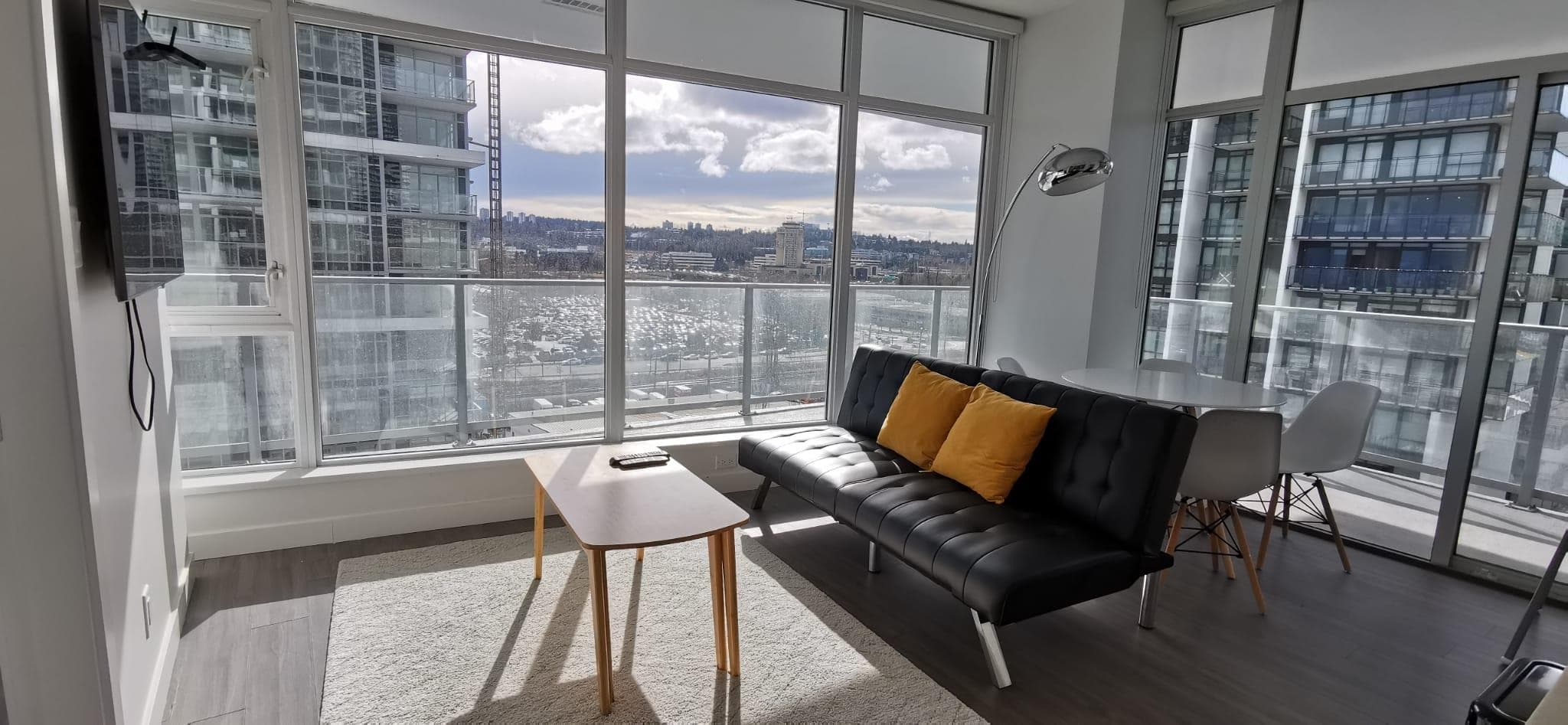 901 - 2311 Beta Avenue, Burnaby, V5C 0M1 — photo 2