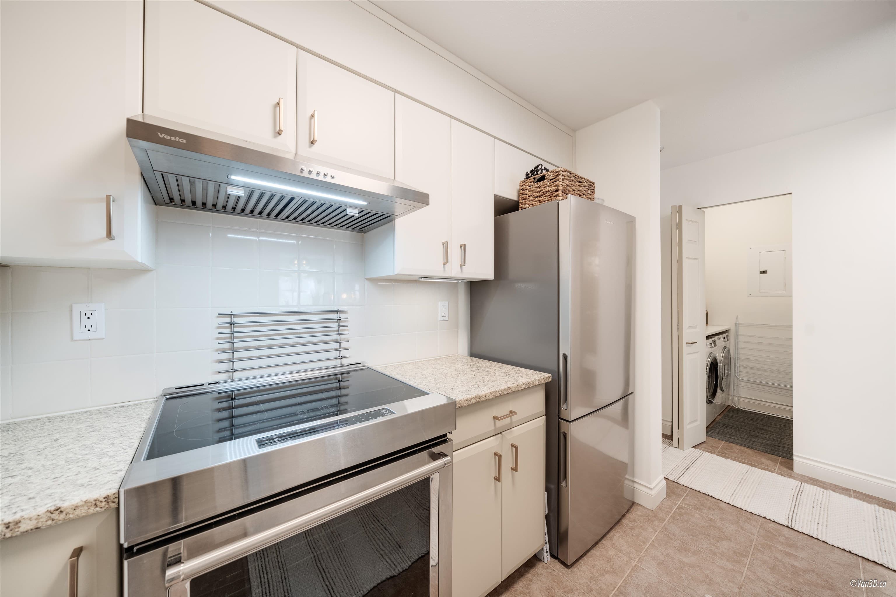 104 - 14885 100 Avenue, Surrey, V3R 0W1 — photo 4