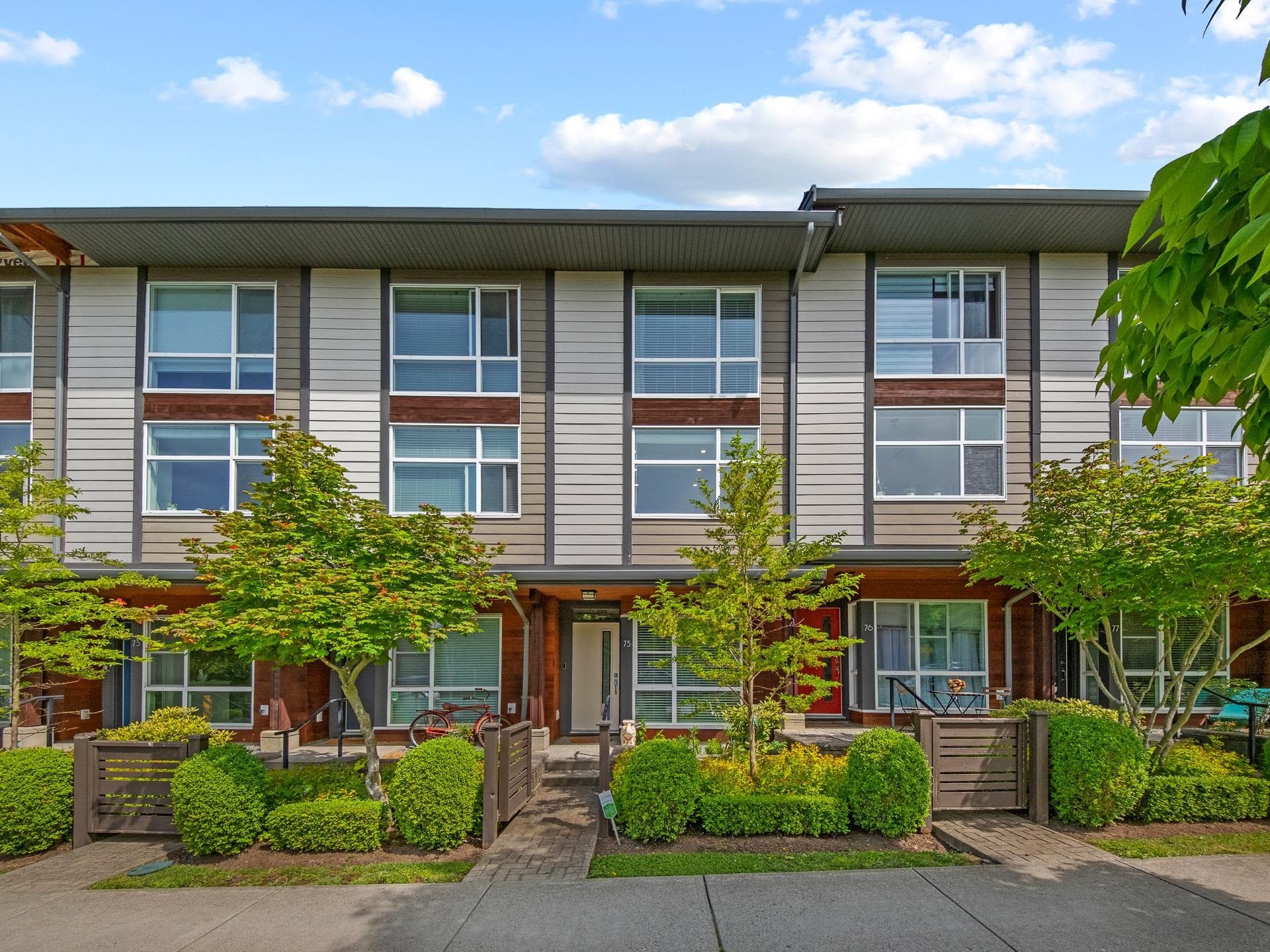 75 - 16222 23a Avenue, Surrey