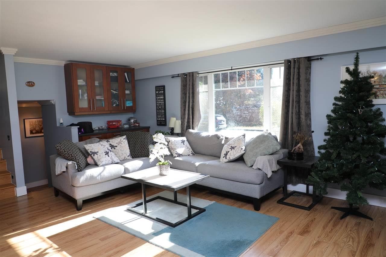 1857 Warwick Avenue, Port Coquitlam, V3C 4P6 — photo 2