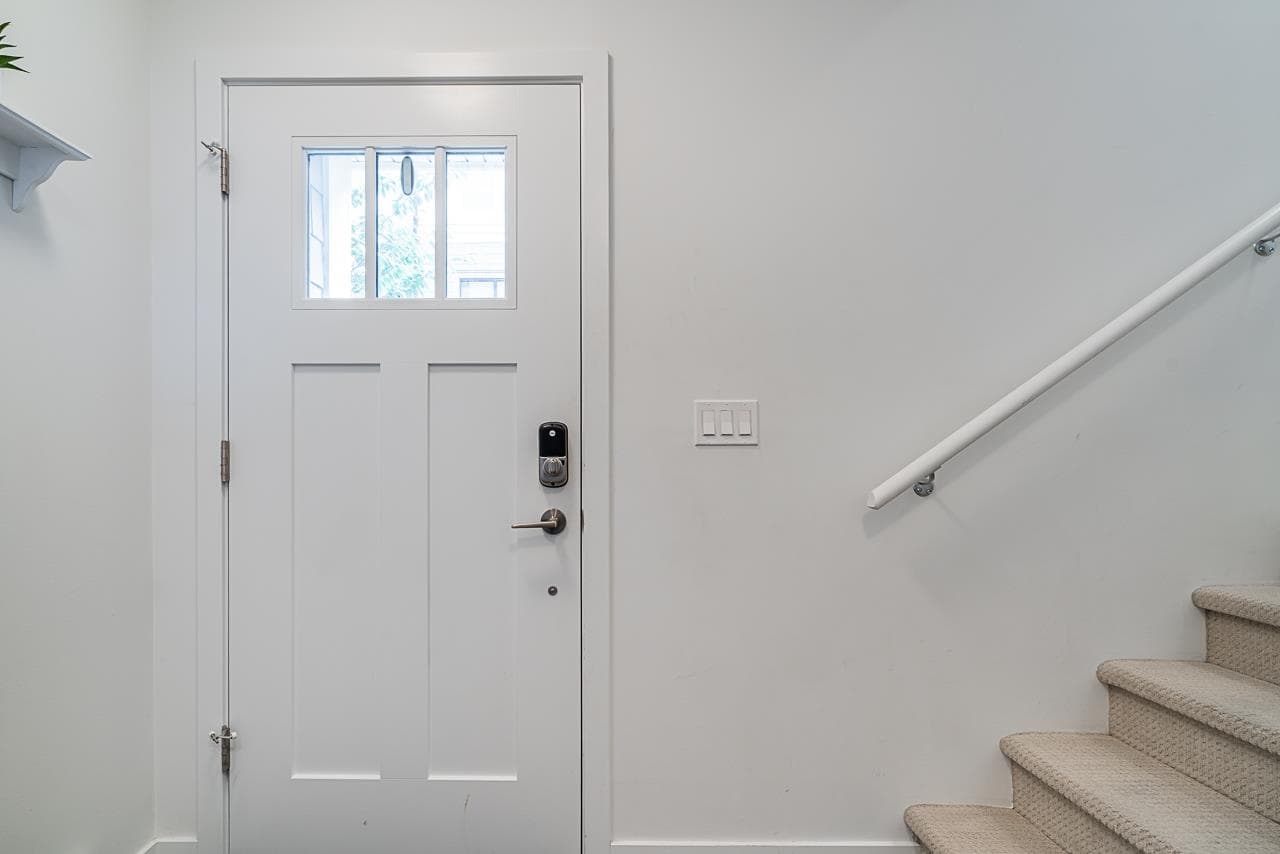 #1803 - 18505 Laurensen Place, Surrey, V4N 6R7 — photo 3