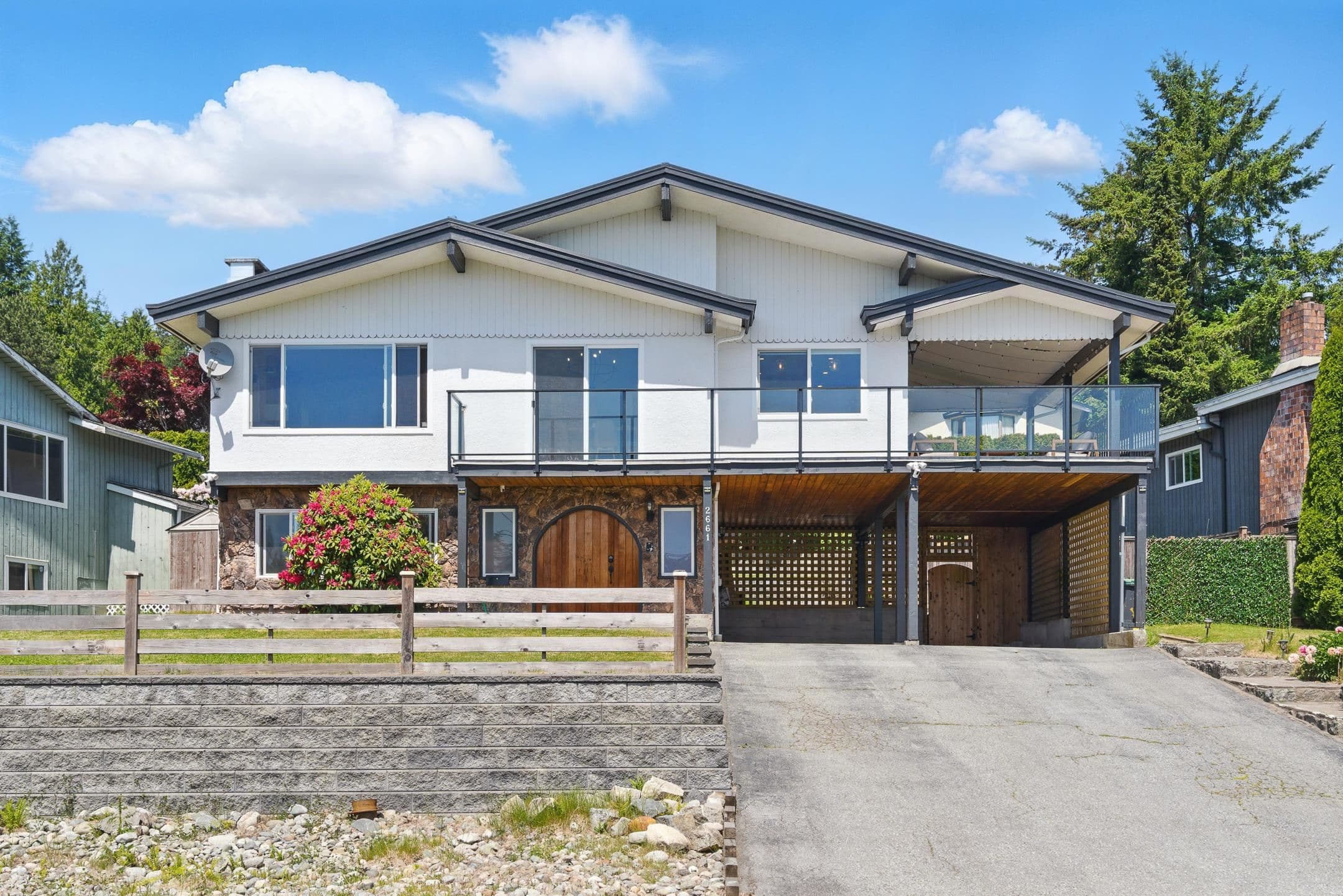 2661 Rogate Avenue, Coquitlam, V3K 5S3 — photo 1