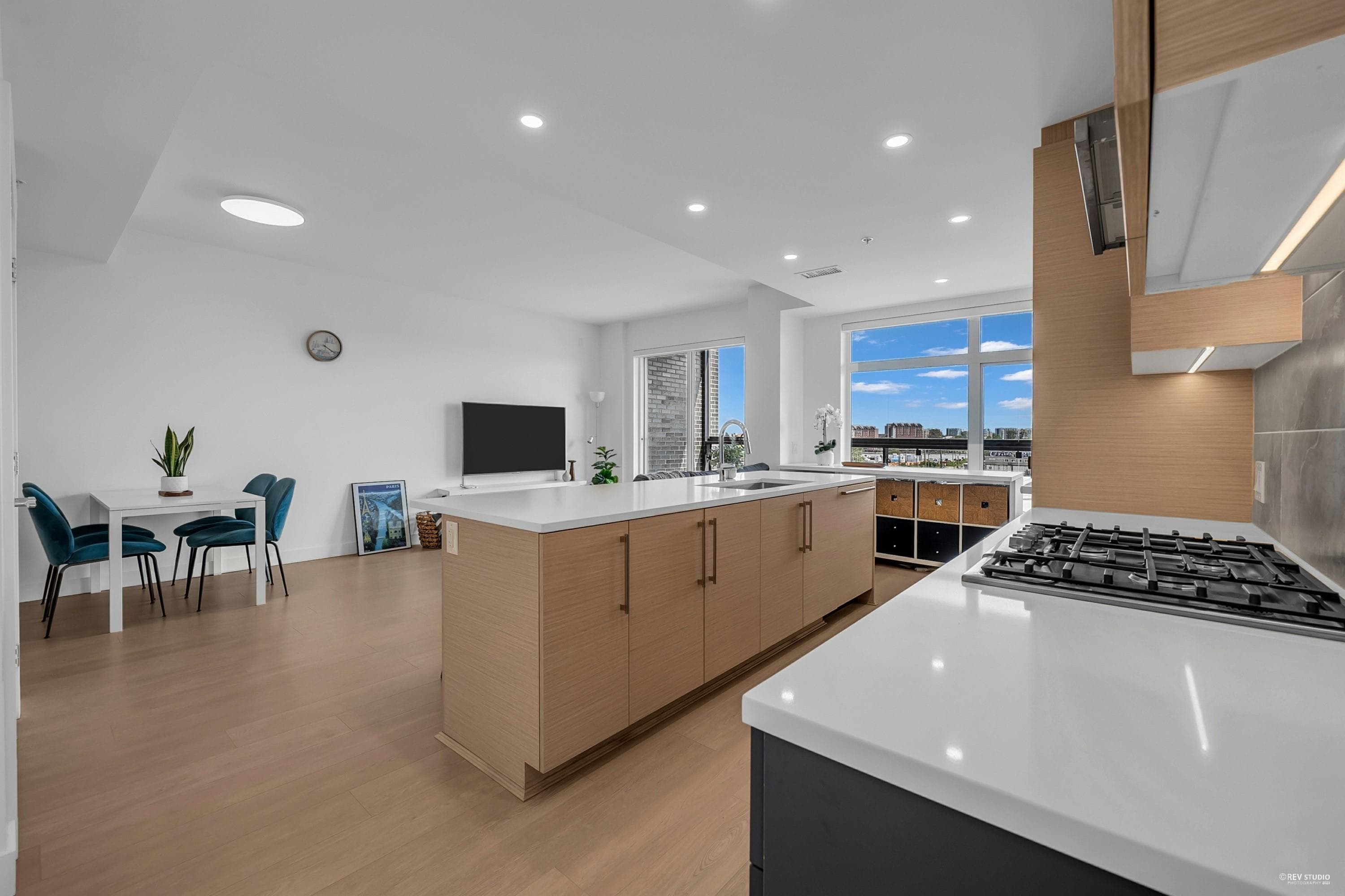 501 - 8888 Osler Street, Vancouver, V6P 4G2 — photo 4