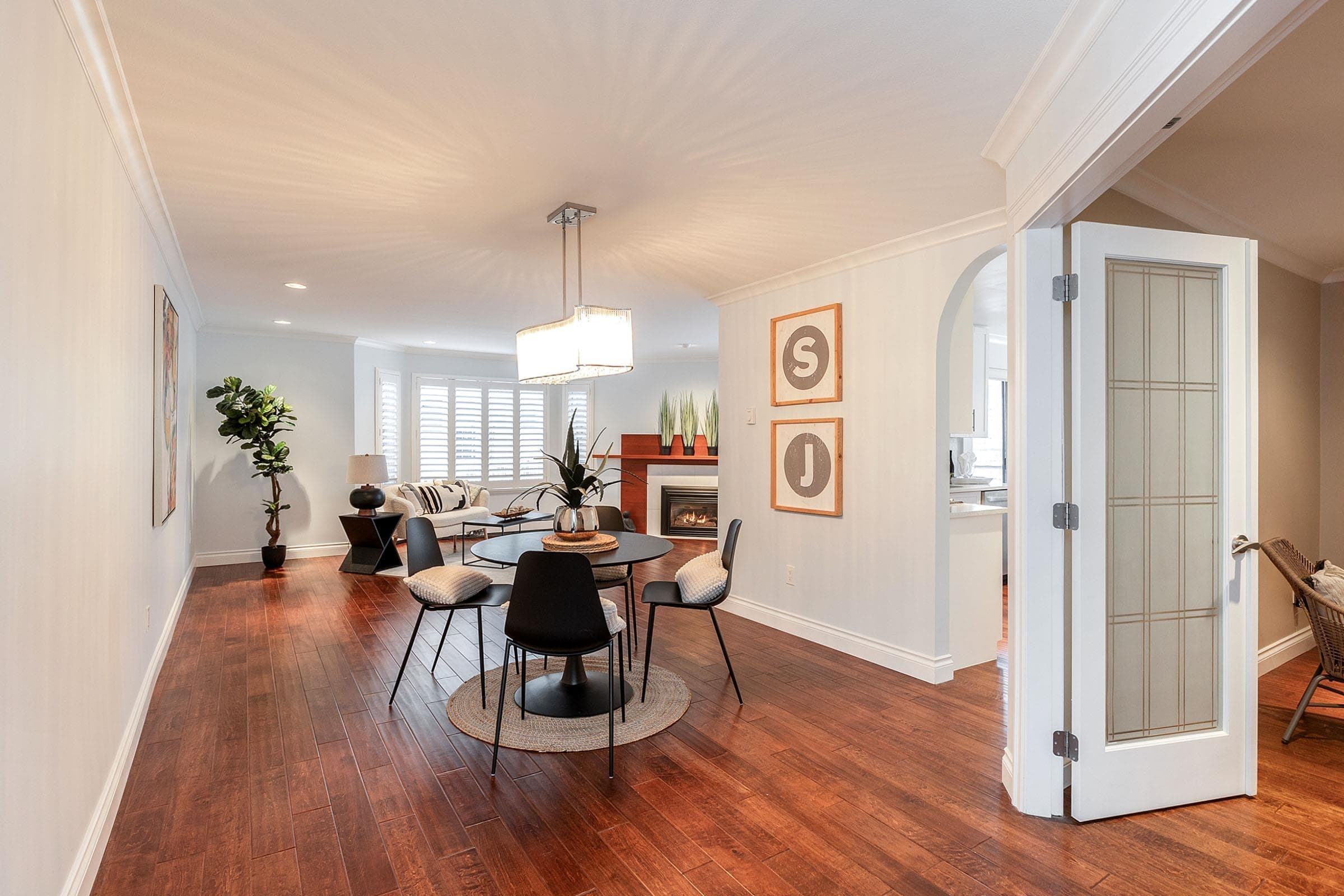 209 - 15300 17 Avenue, Surrey, V4A 8Y6 — photo 4