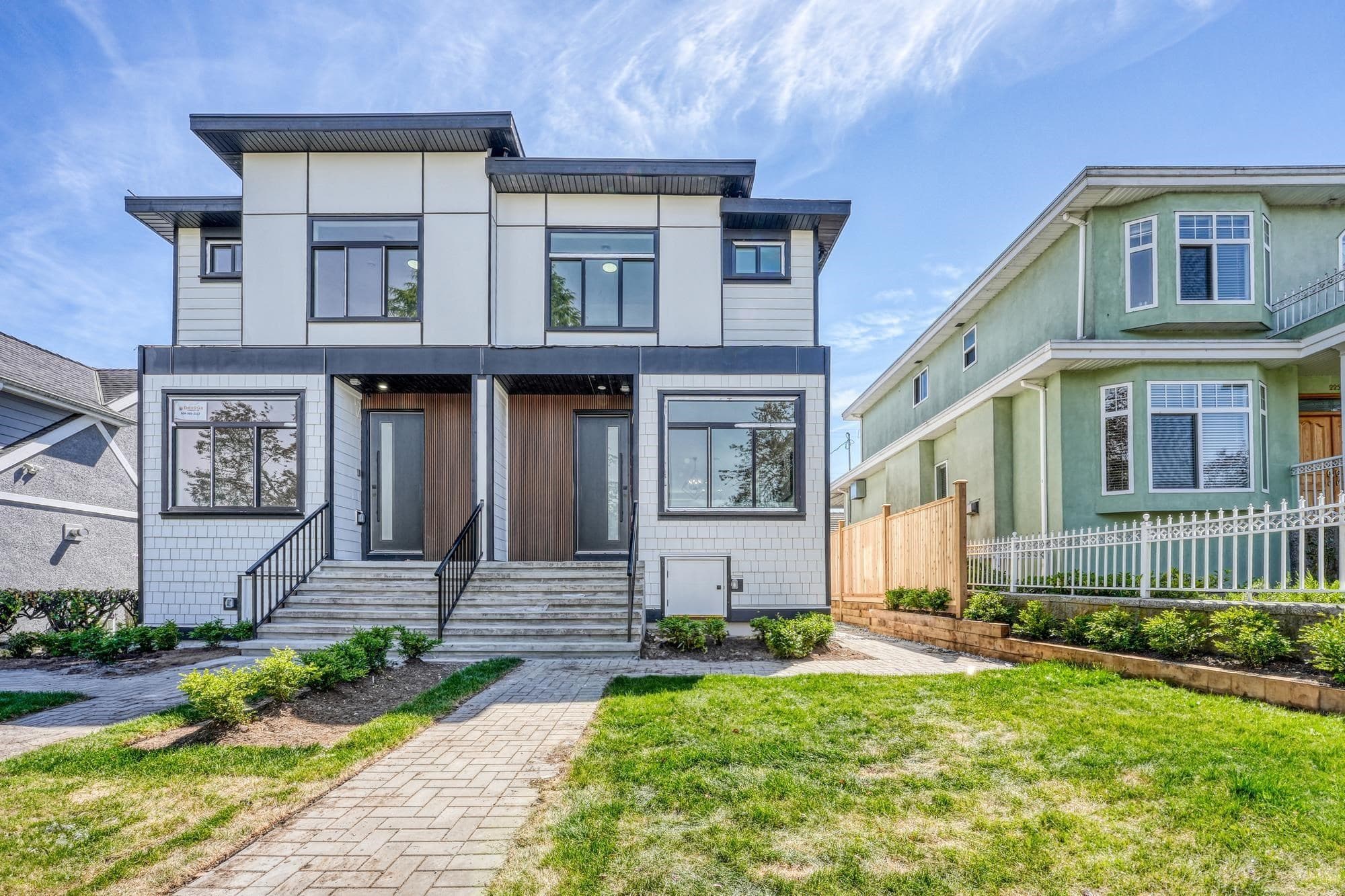 2262 Newport Avenue, Vancouver