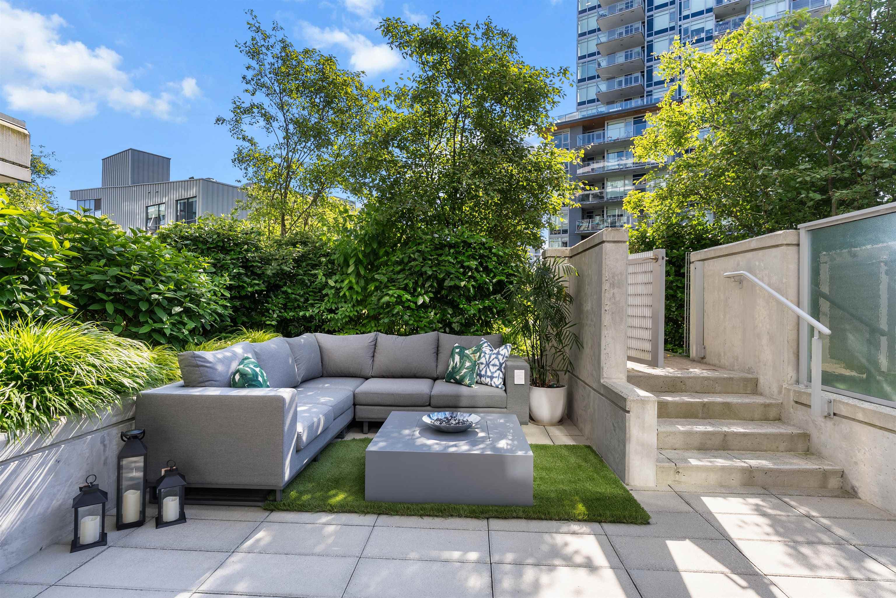 205 - 3557 Sawmill Crescent, Vancouver, V5S 0E2 — photo 2