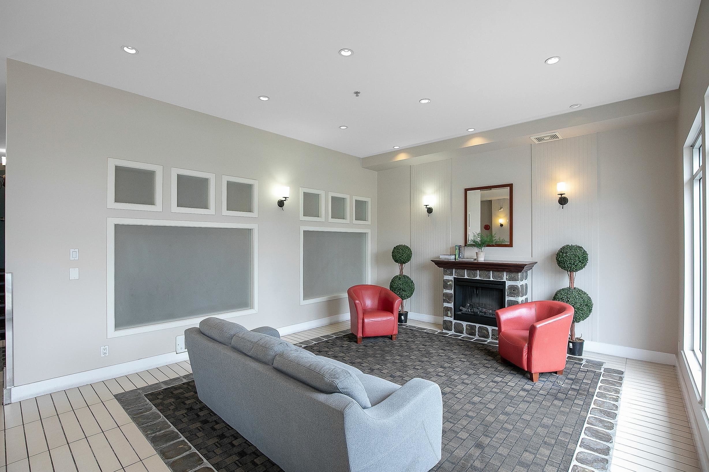 221 - 15380 102a Avenue, Surrey, V3R 0B3 — photo 5