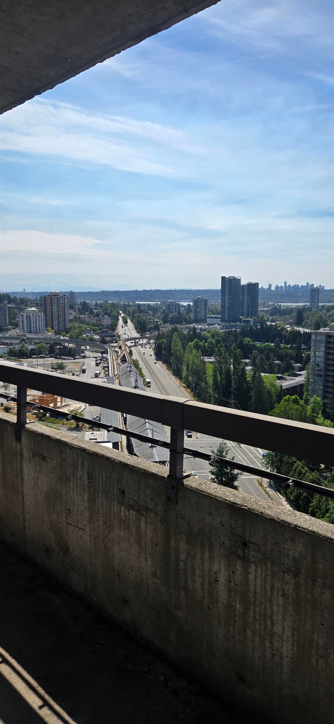 2206 - 3771 Bartlett Court, Burnaby, V3J 7G8 — photo 2