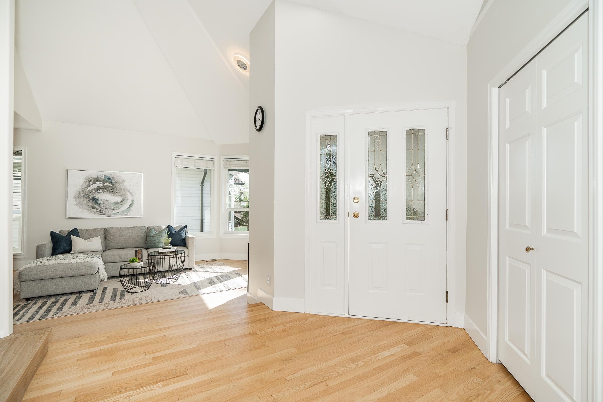 12 Flavelle Drive, Port Moody, V3H 4L4 — photo 3