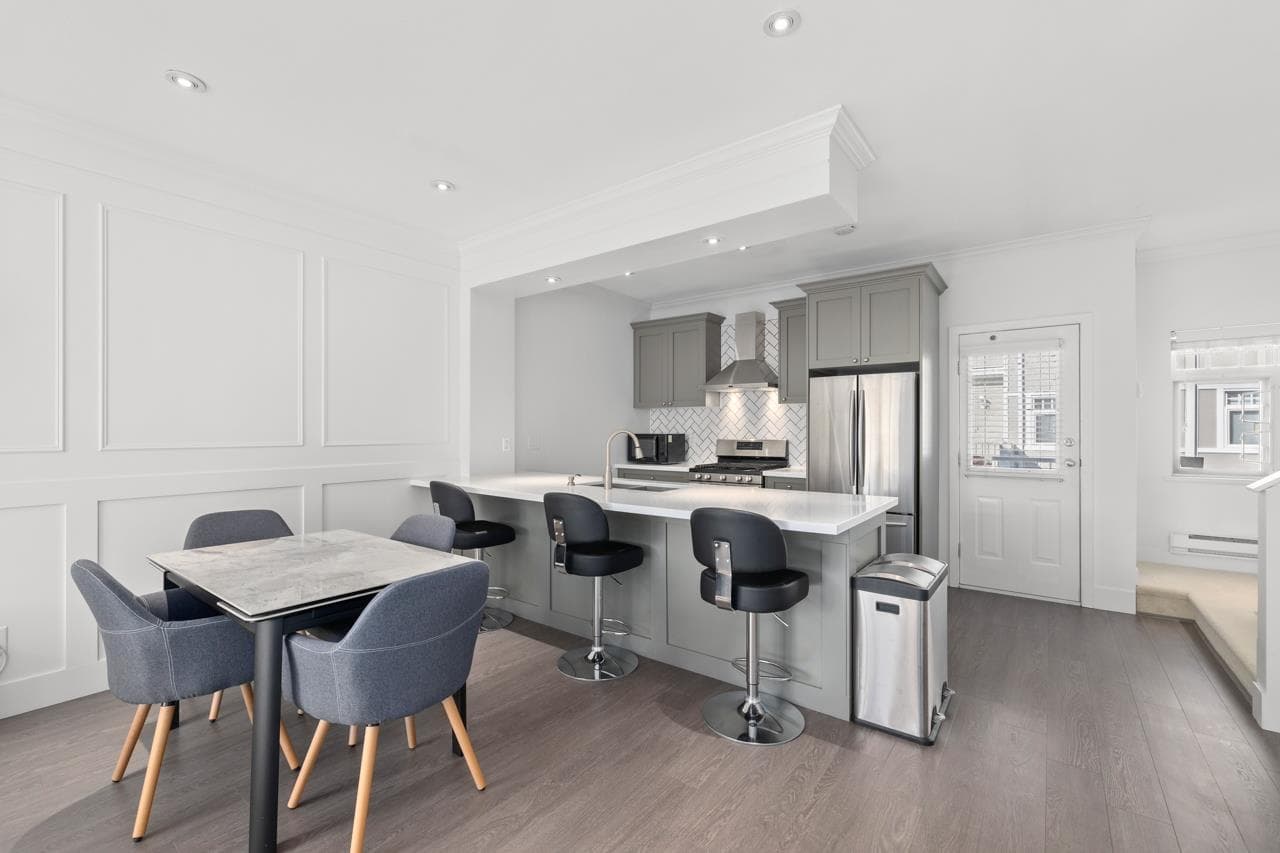 3 - 3799 Granville Avenue, Richmond, V7C 1C8 — photo 1