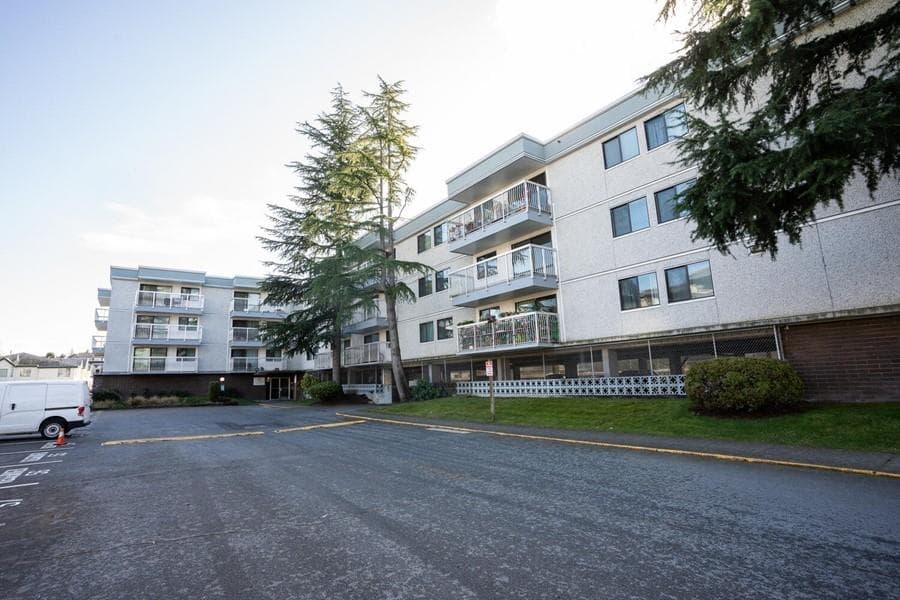 110 - 6420 Buswell Street, Richmond, V6Y 2E9 — photo 2