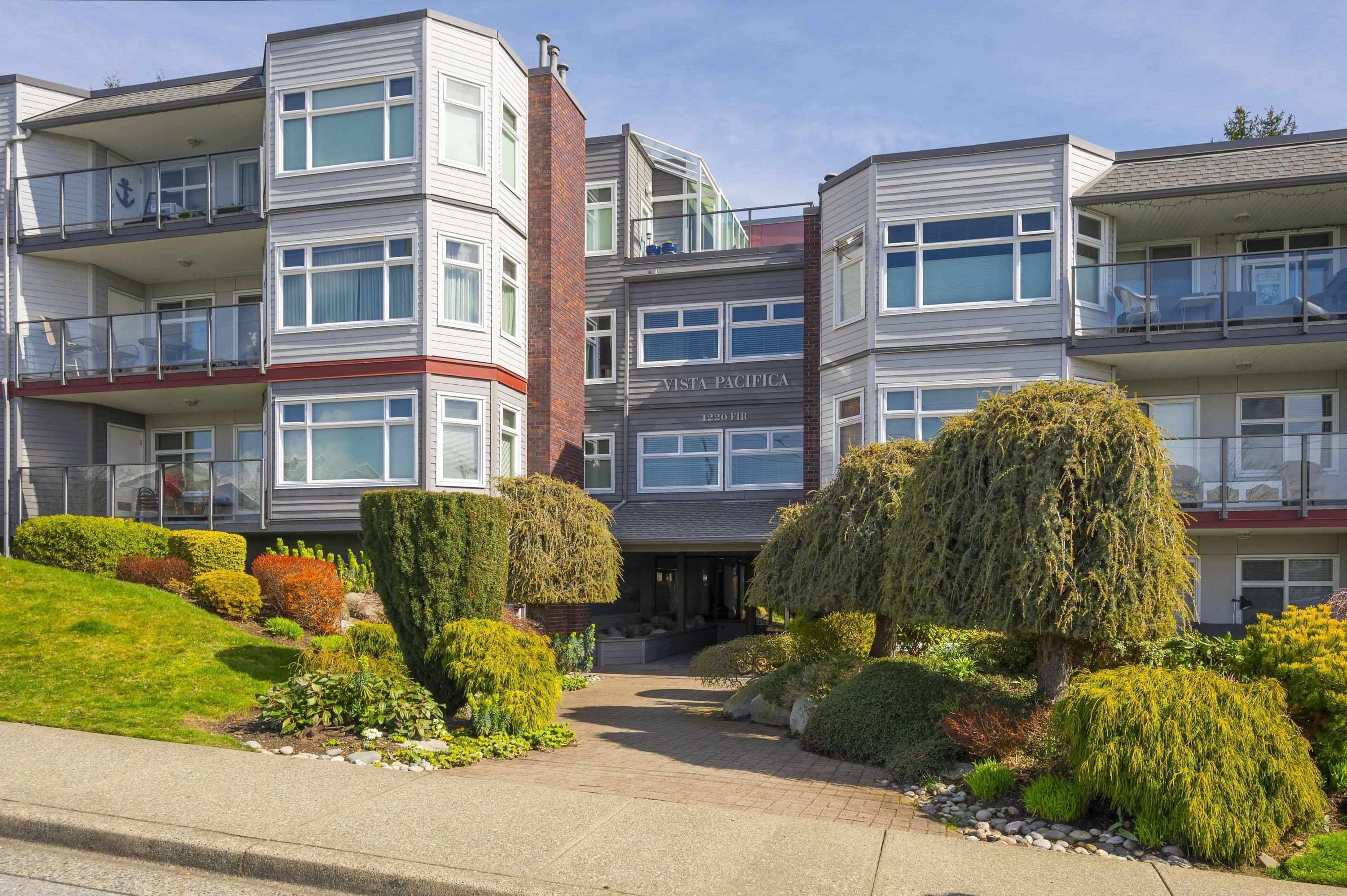 308 - 1220 Fir Street, White Rock, V4B 4B1 — photo 2