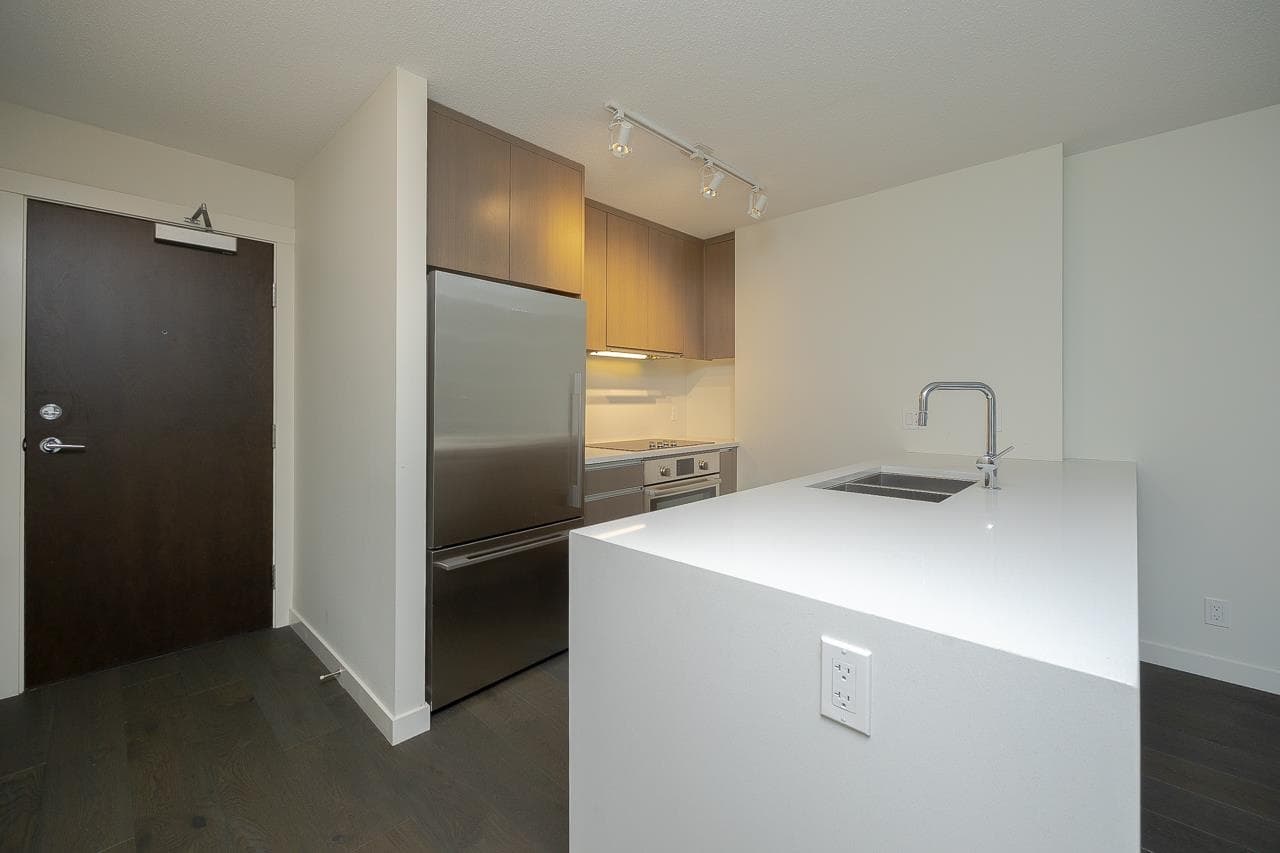 604 - 1009 Harwood Street, Vancouver, V6E 0C2 — photo 5
